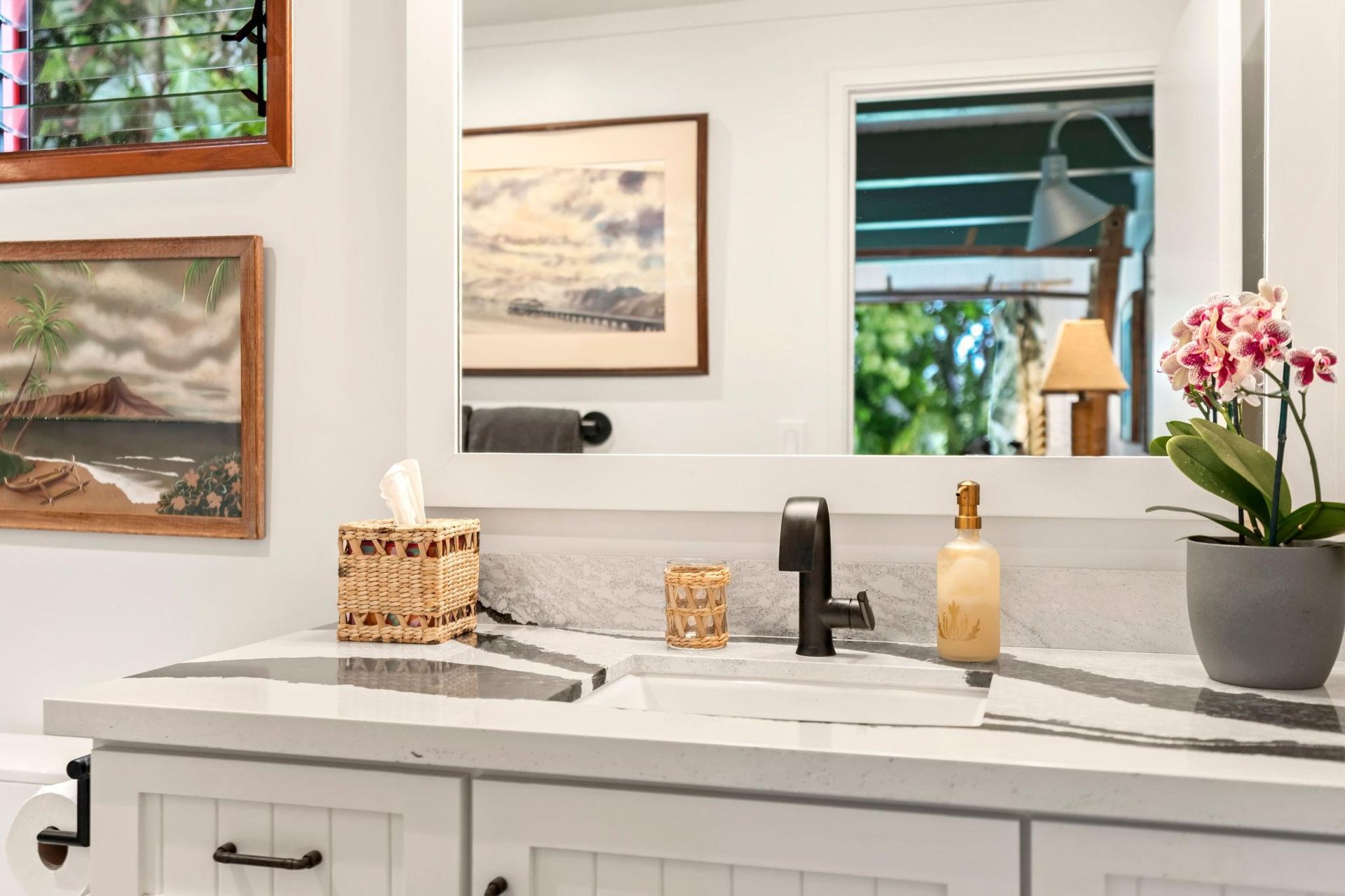 Hanalei Happy Place Main House 25