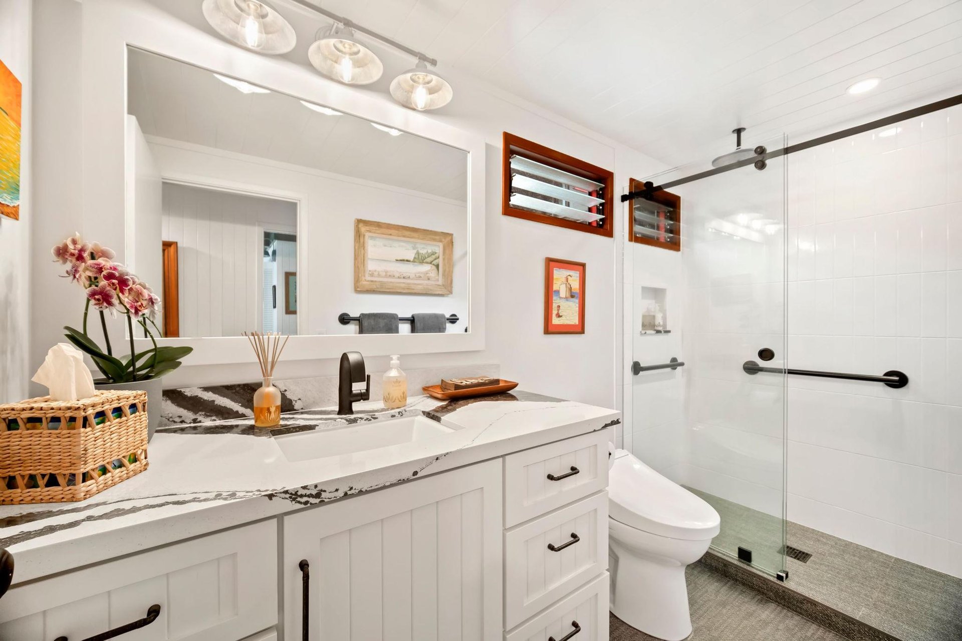 Hanalei Happy Place Main House 26