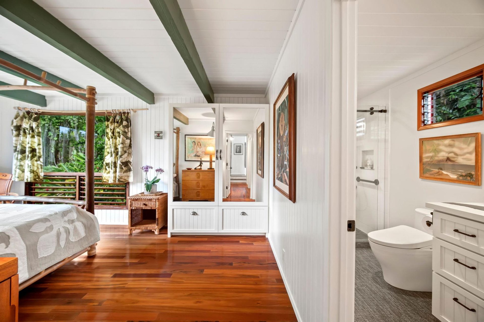 Hanalei Happy Place Main House 28