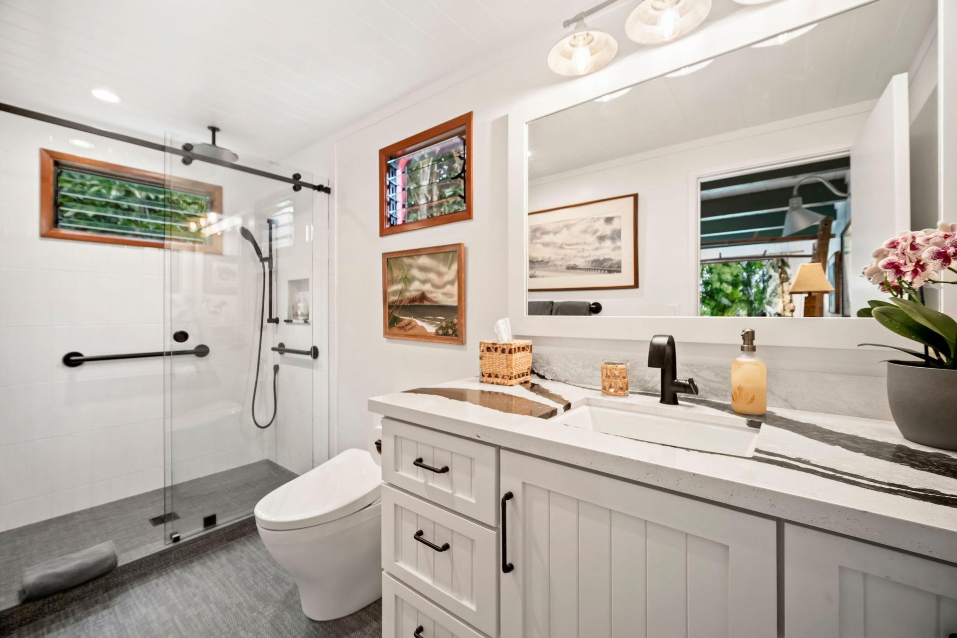 Hanalei Happy Place Main House 30