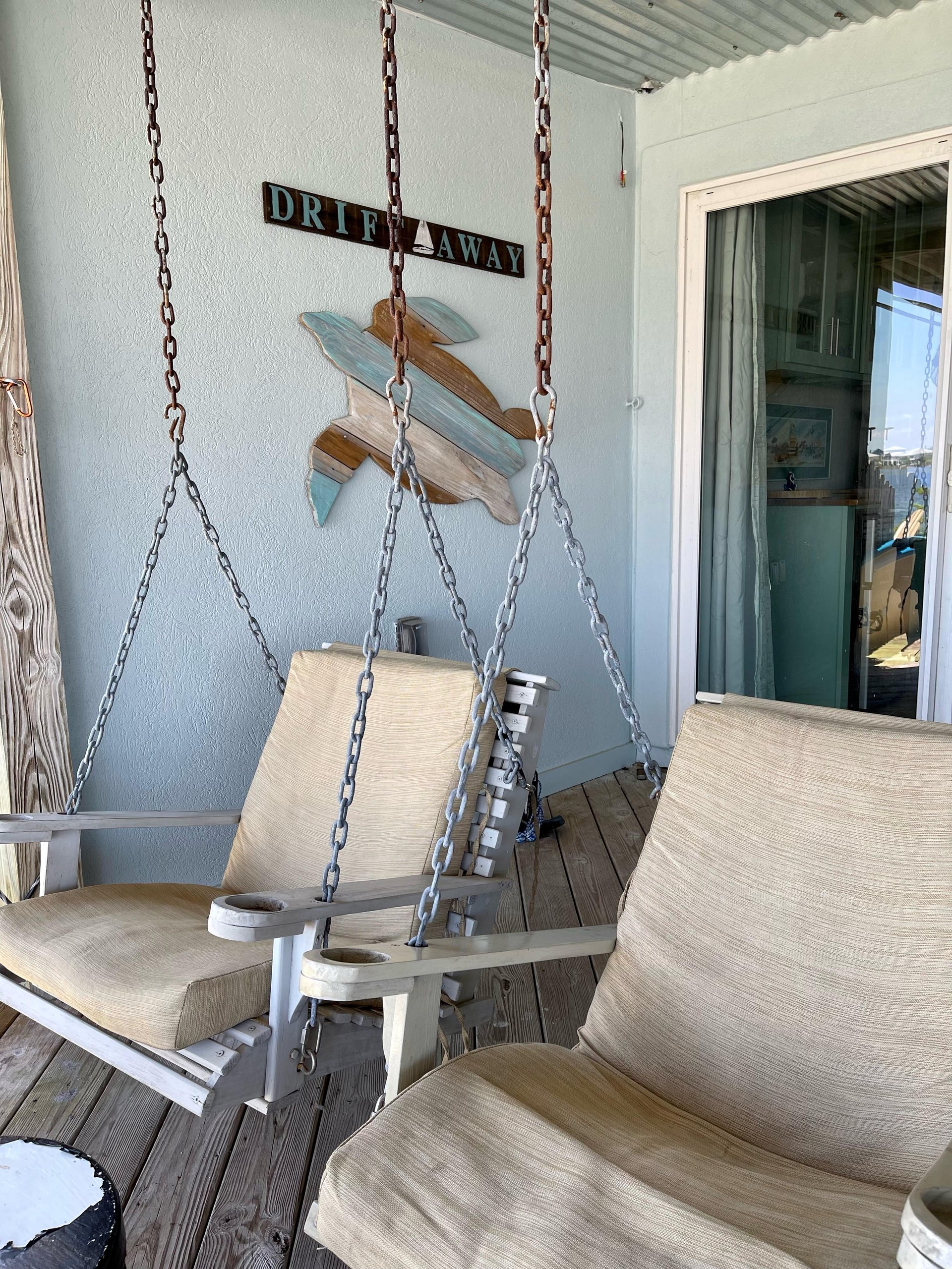 Spanish Landing 318 47