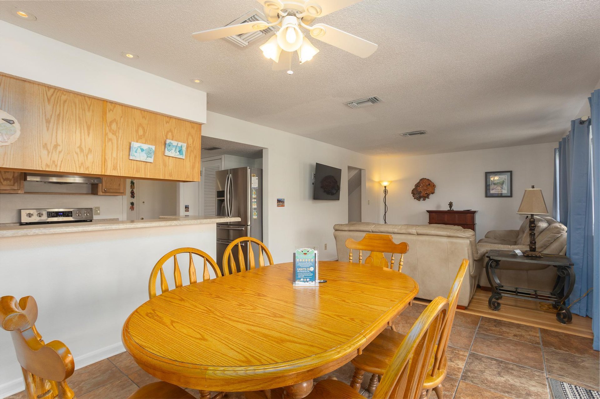 Regency Cabanas E2 10