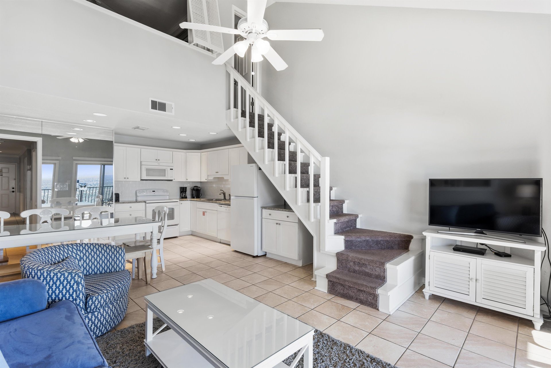 Coral Reef Club 48 5