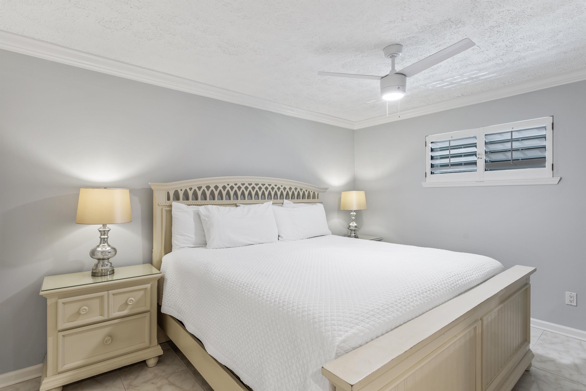 Coral Reef Club 43 13