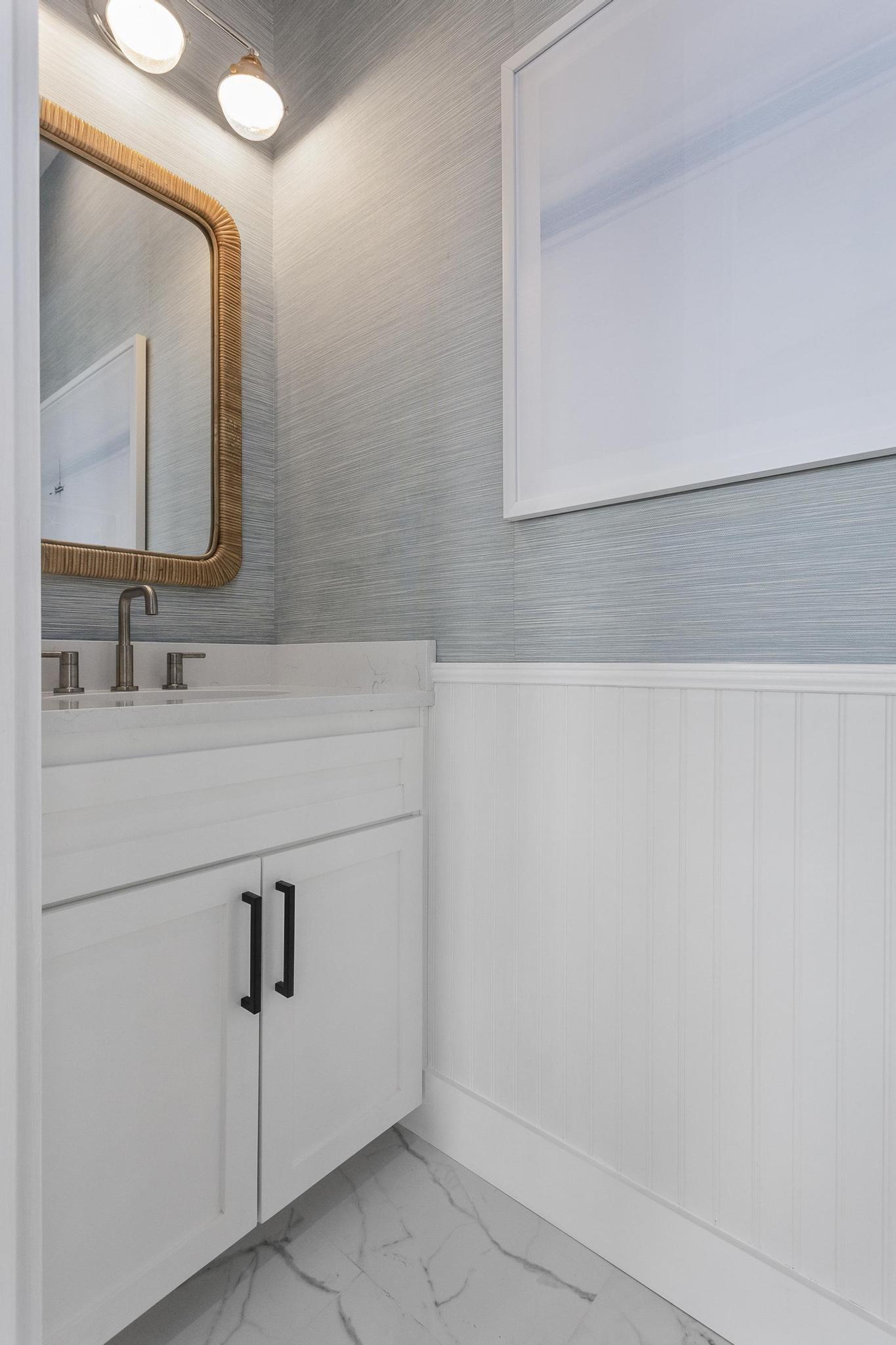 Via De Luna 222  Driftwood 14