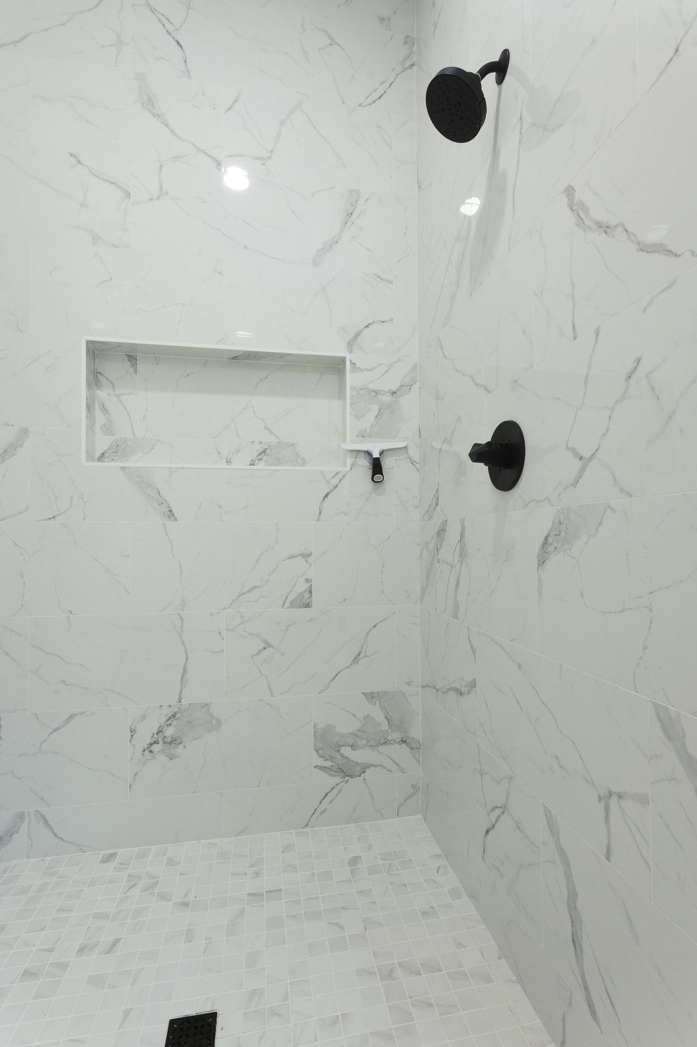 Via De Luna 222  Driftwood 17