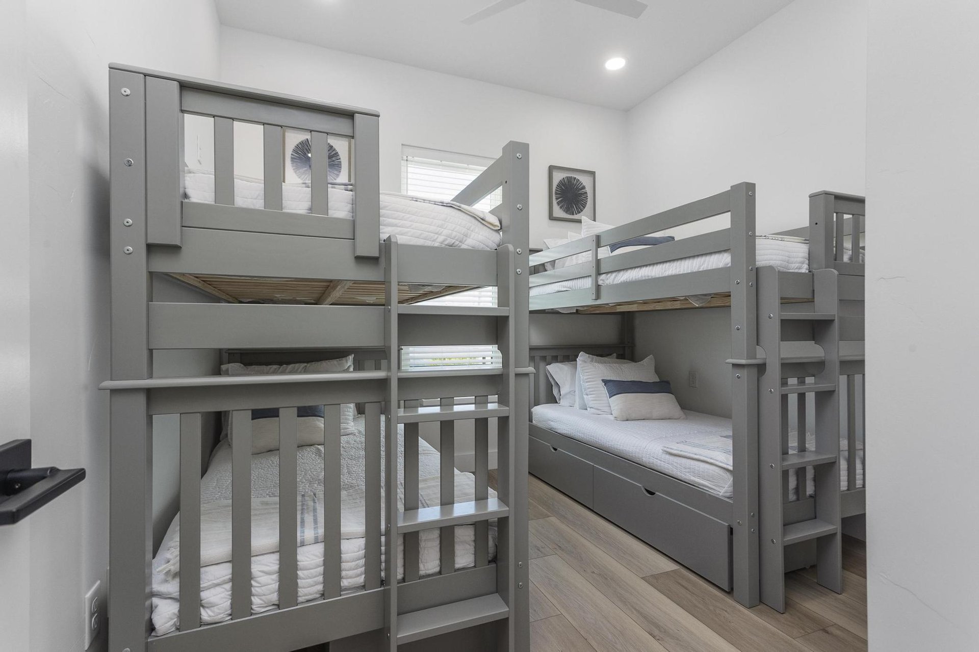 Via De Luna 222  Driftwood 19