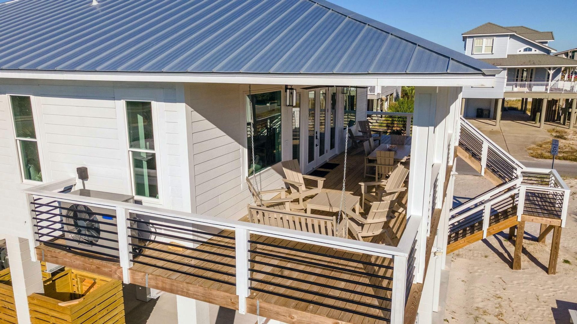 Via De Luna 222  Driftwood 40