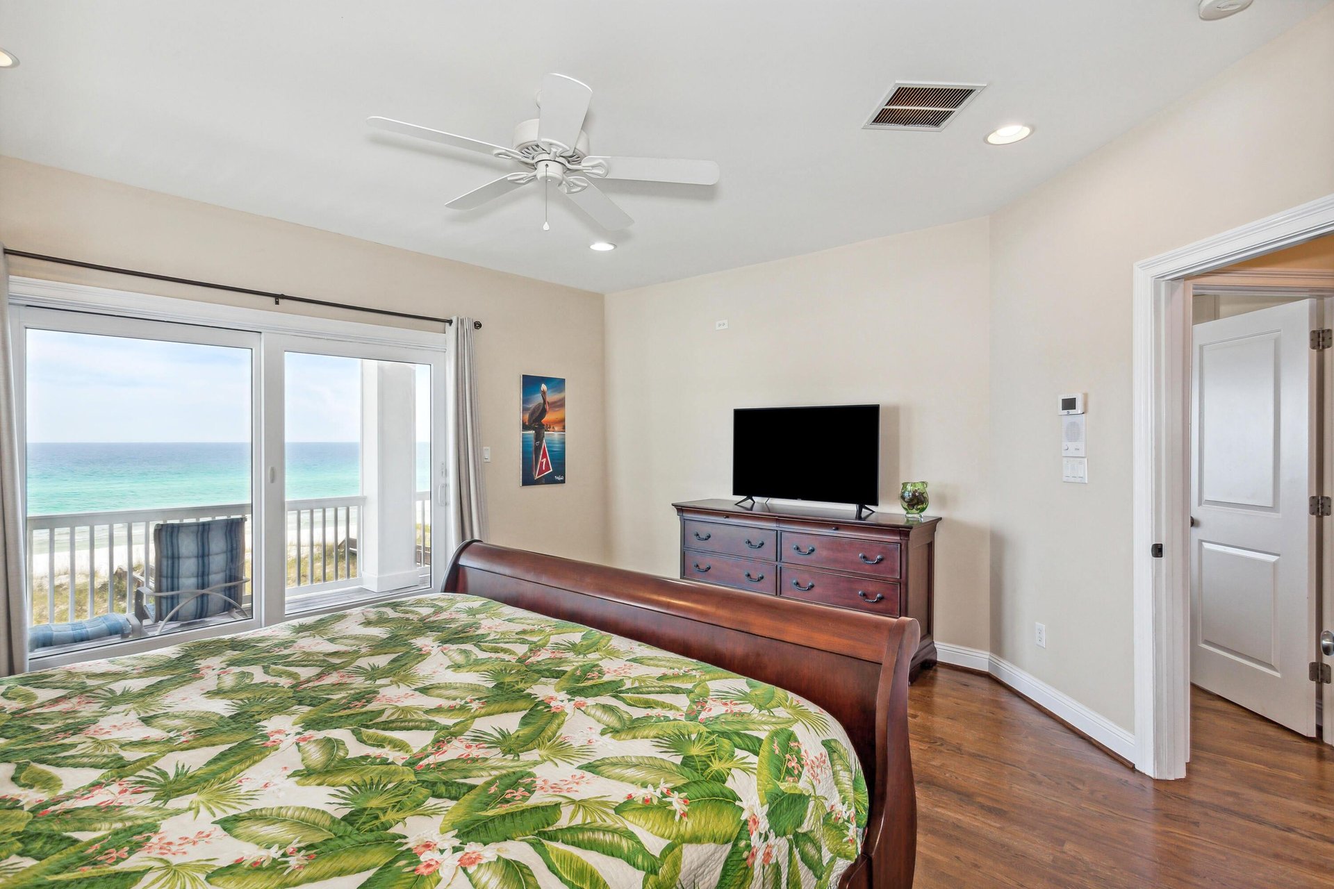 7793 Gulf Boulevard  Pelican Jacks 28