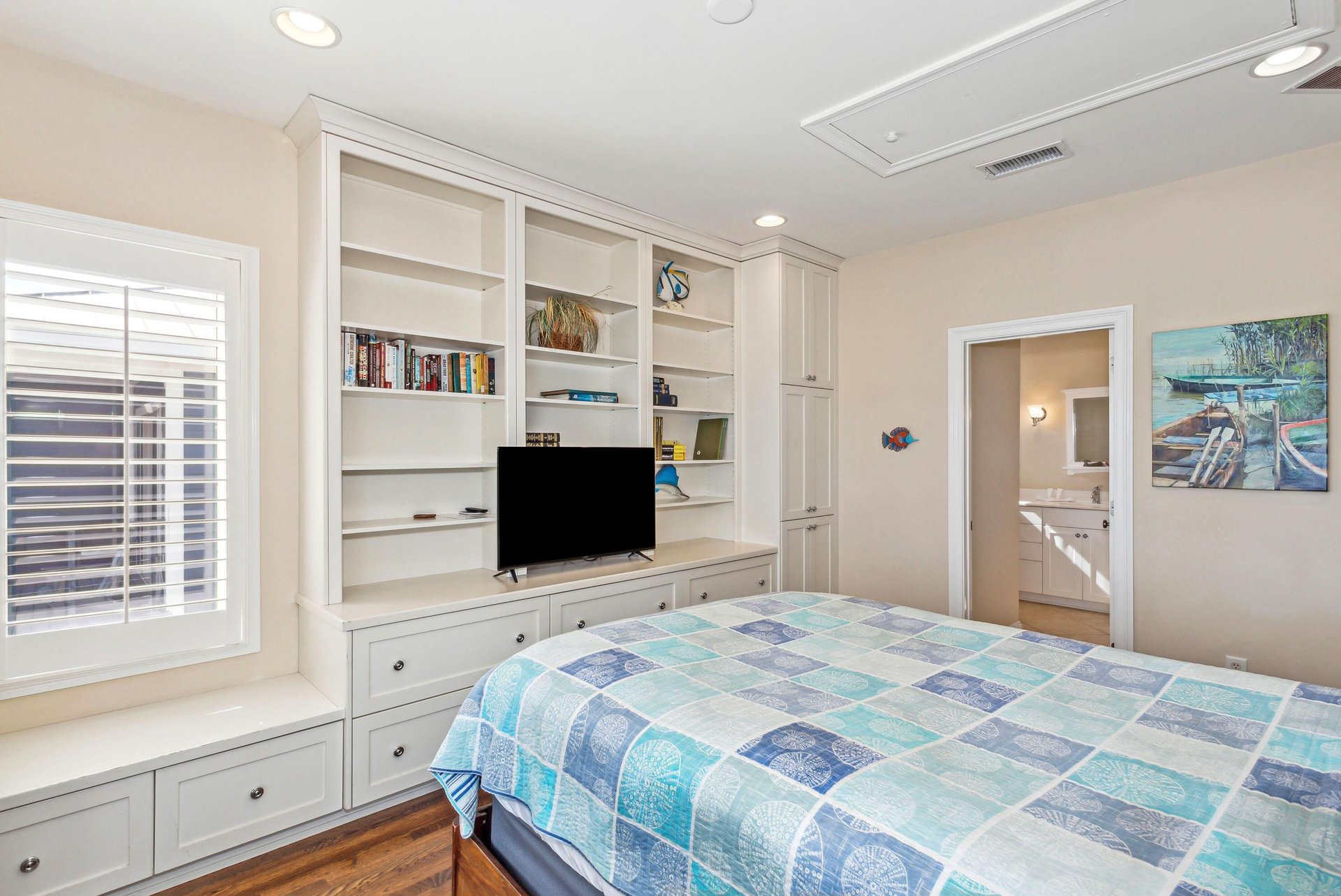 7793 Gulf Boulevard  Pelican Jacks 38