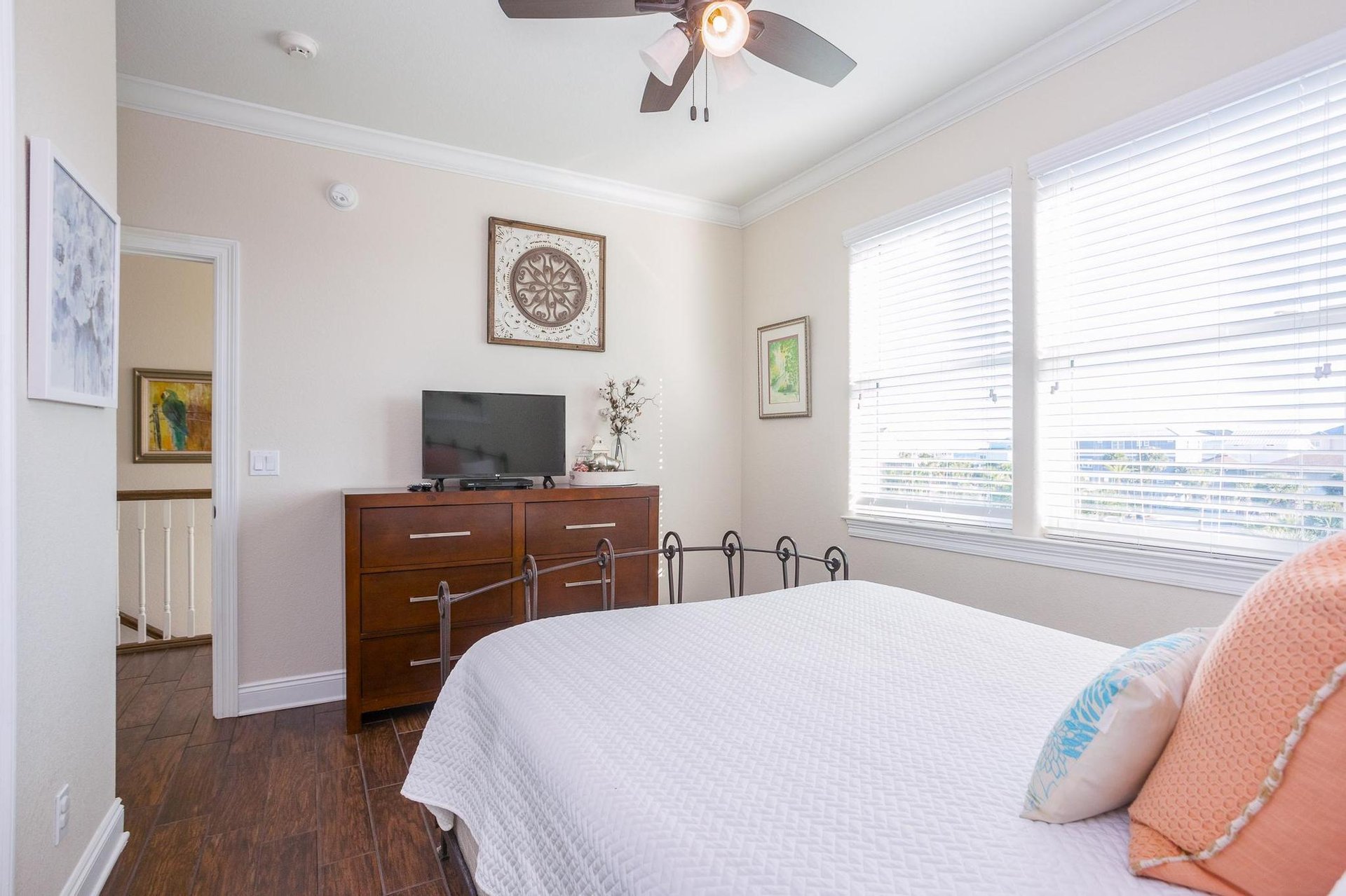 Panferio 323  Aquamarine Bliss  NEW 28