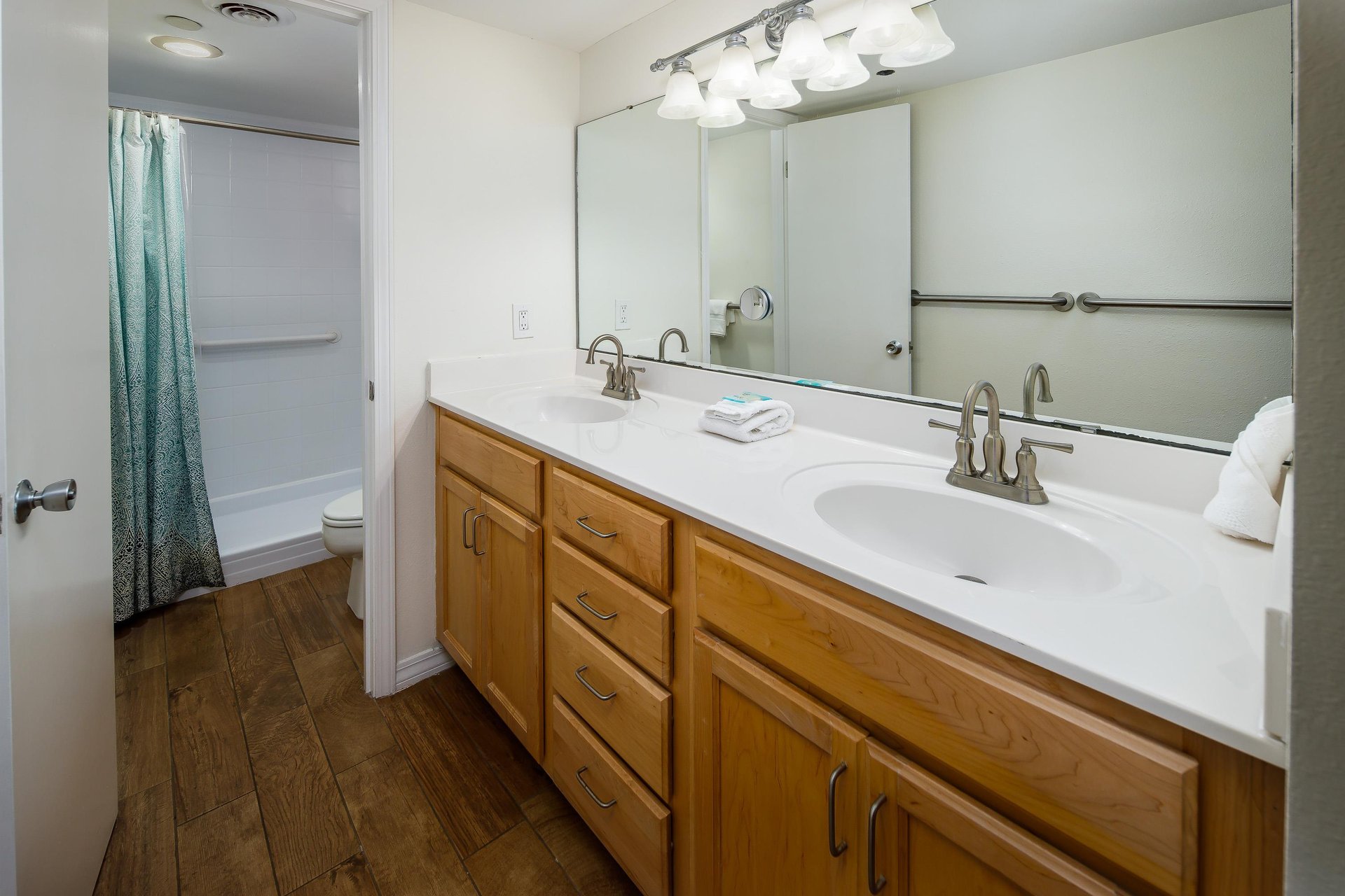 Nautilus Unit 1504 9