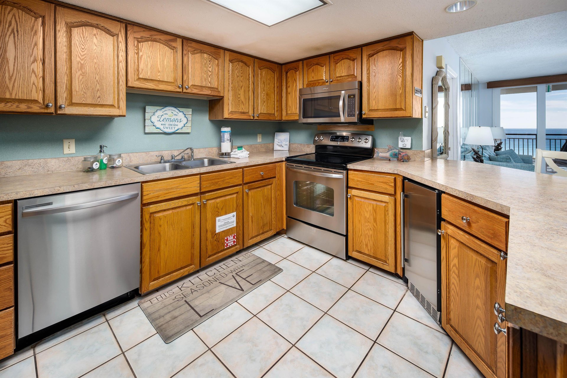 Nautilus Unit 1606 6