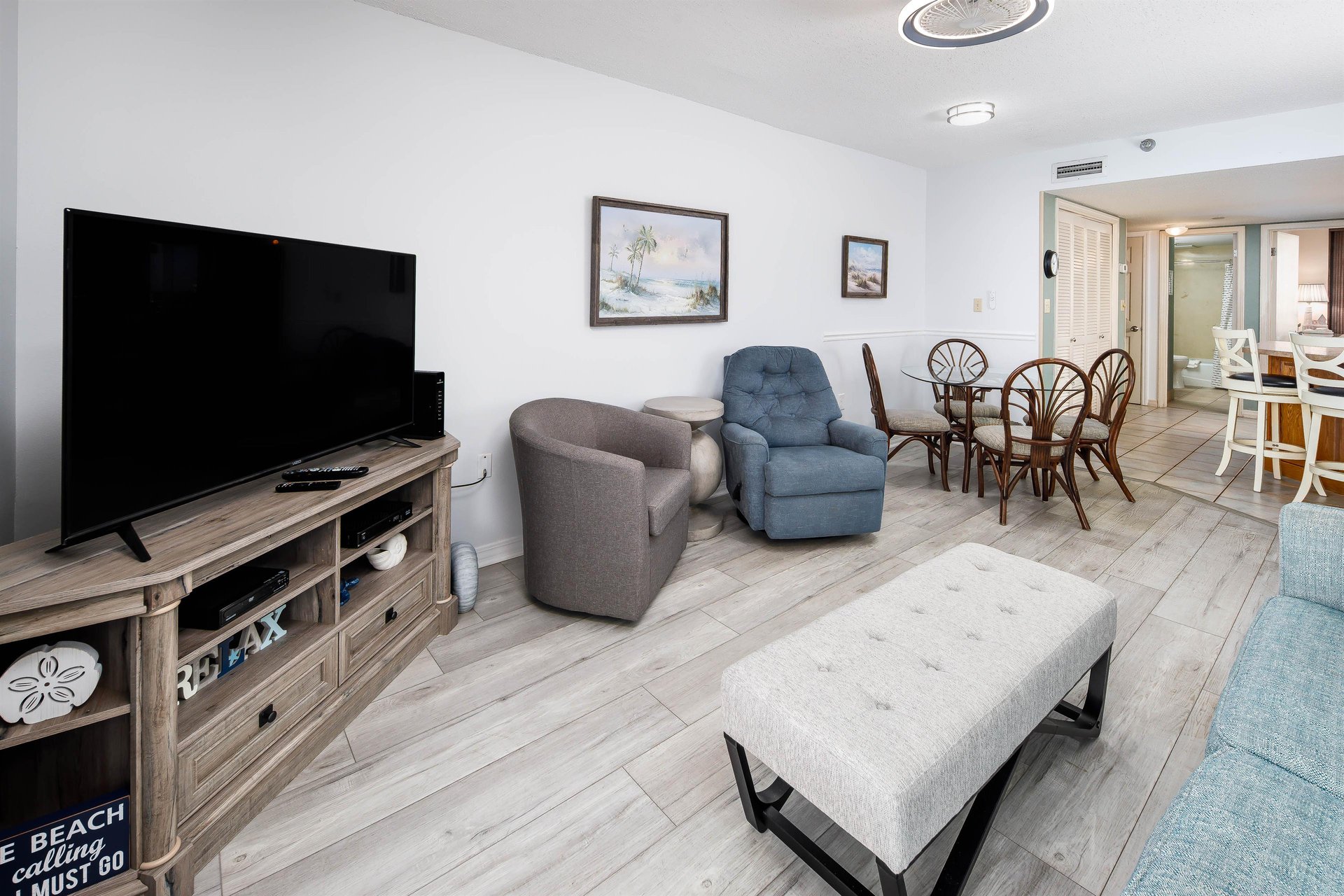 Nautilus Unit 1606 8