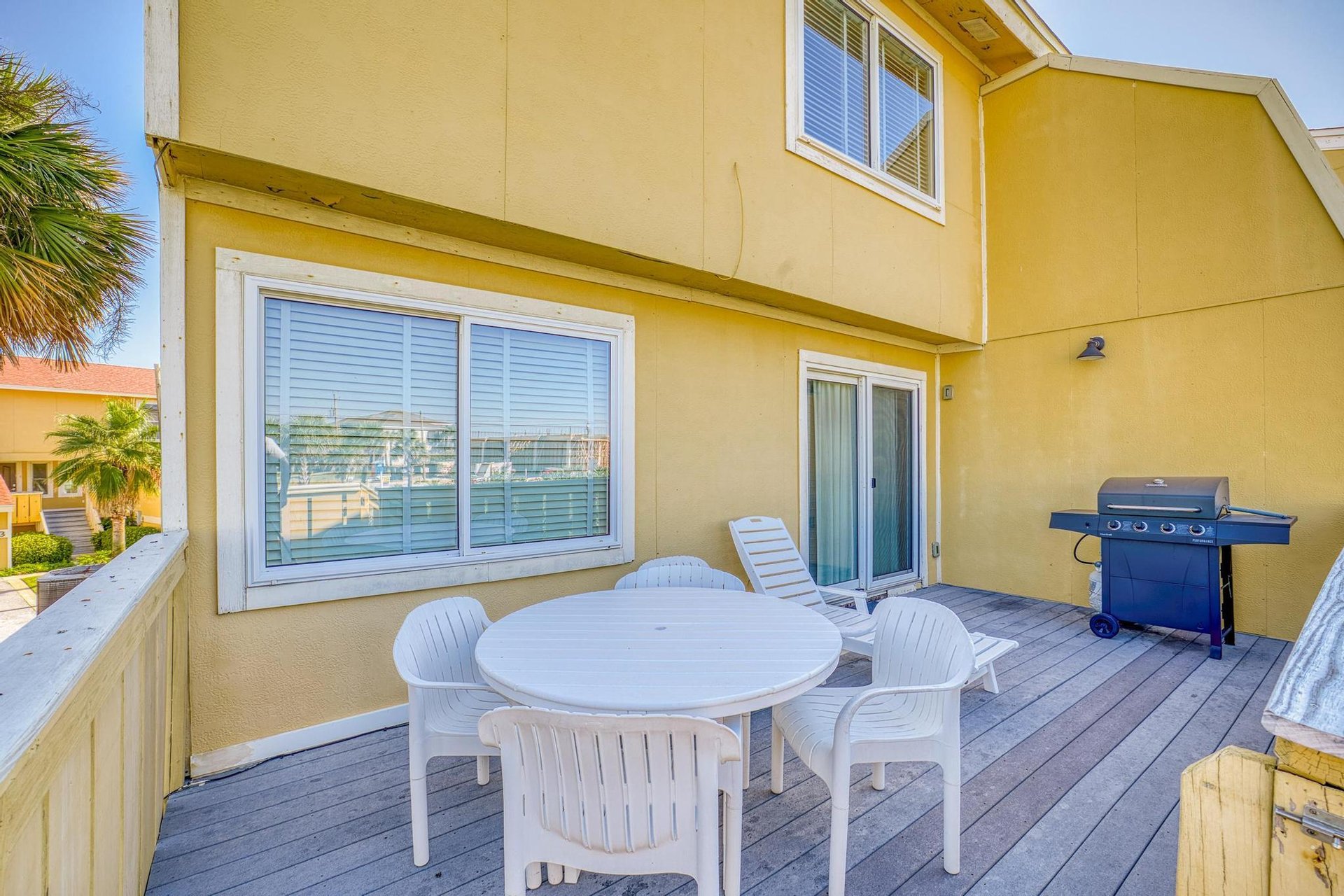 Regency Cabanas C1 24