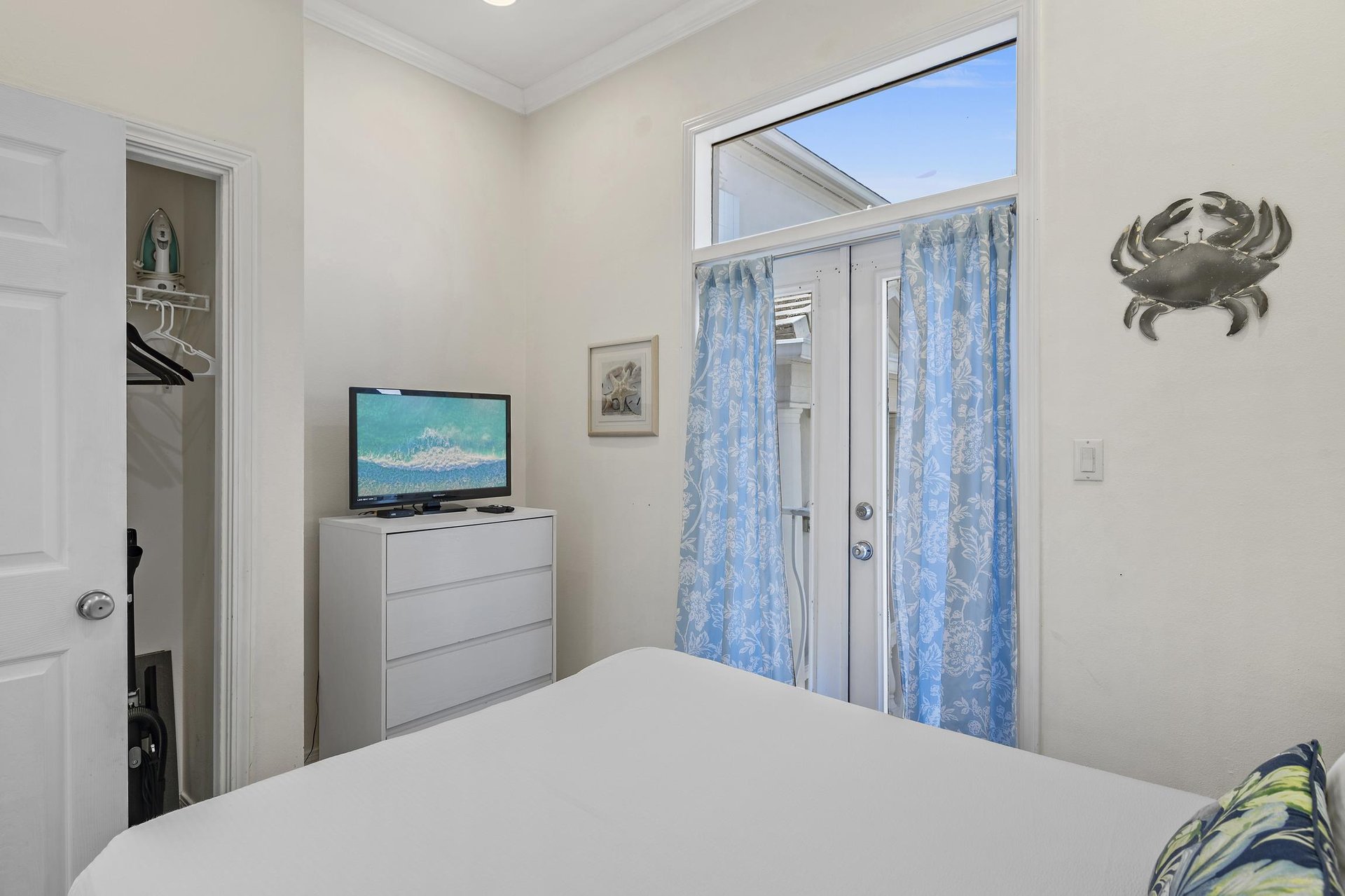 Southern Nights at Destin Pointe Resort 38