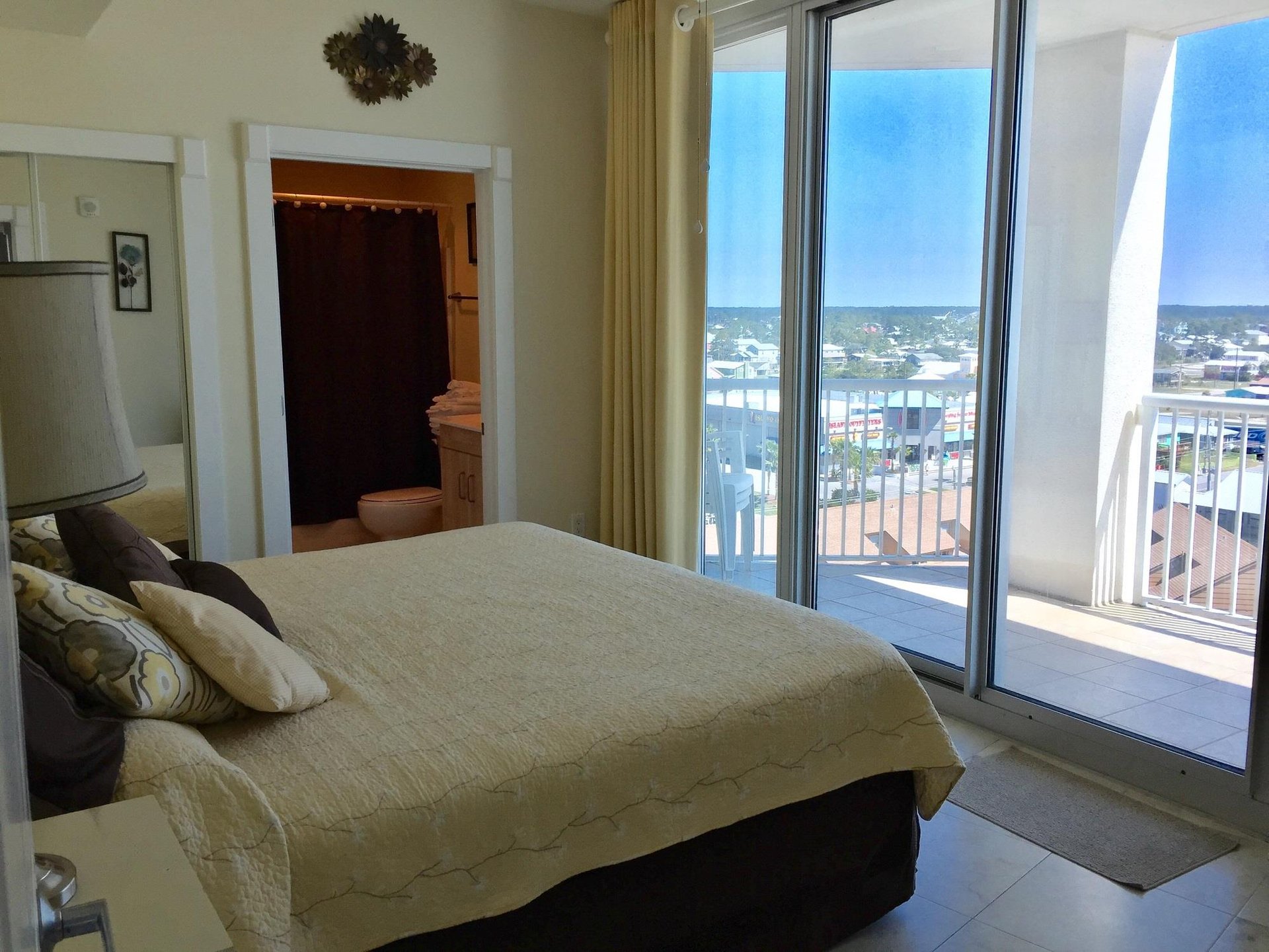 Island Tower  901 15