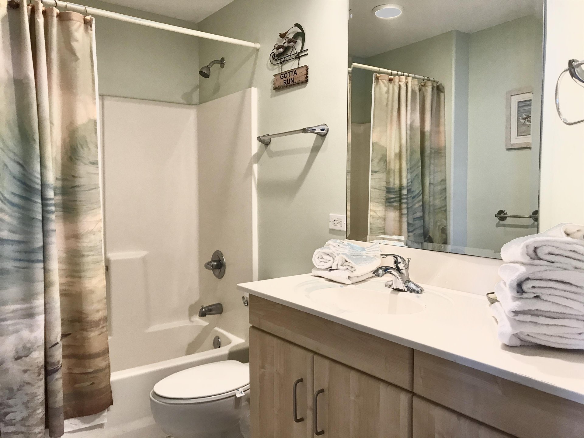 Island Tower  901 18