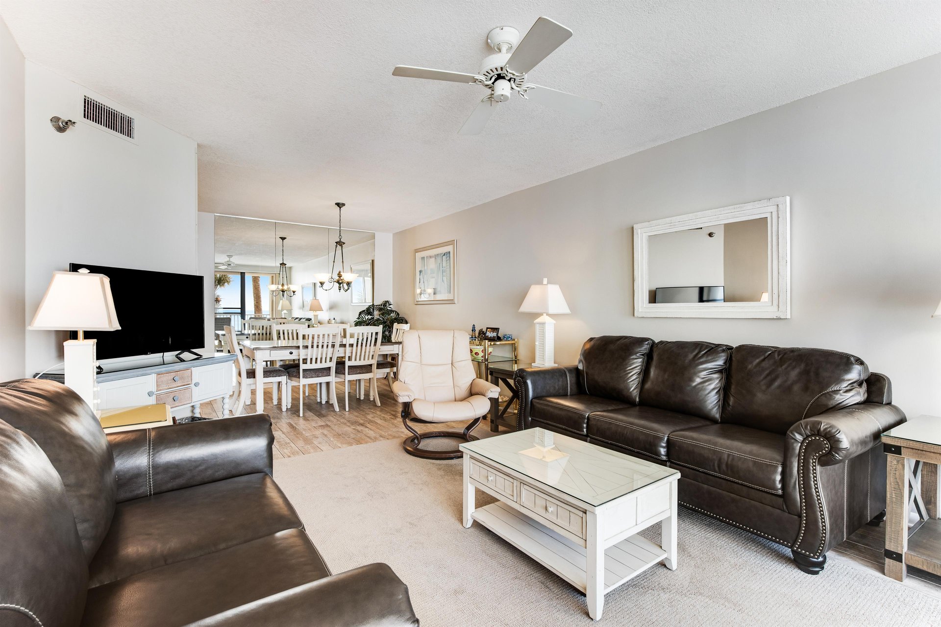 Pelican Pointe 203 6