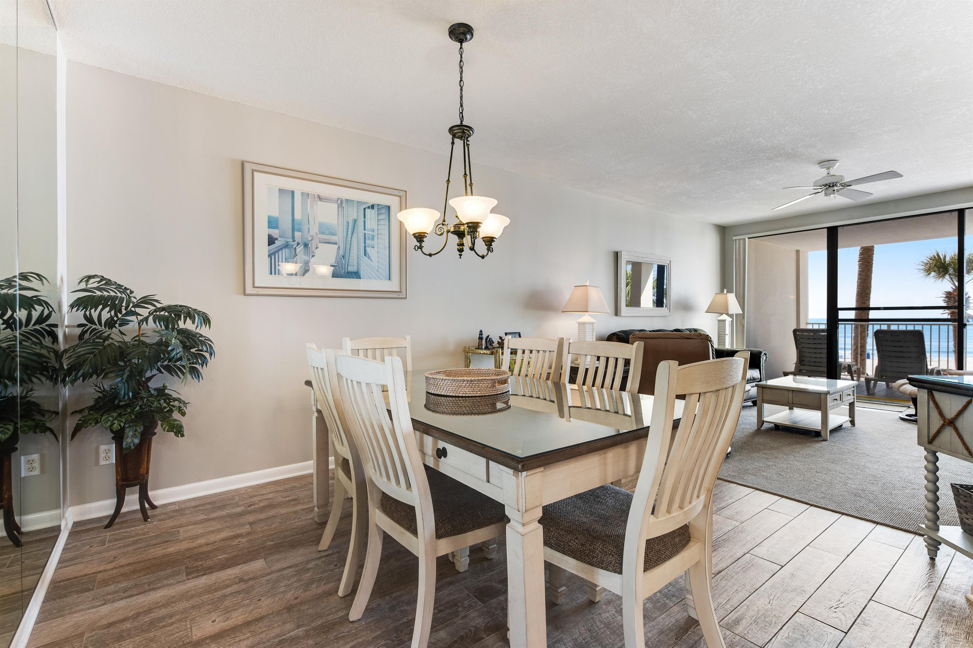 Pelican Pointe 203 8