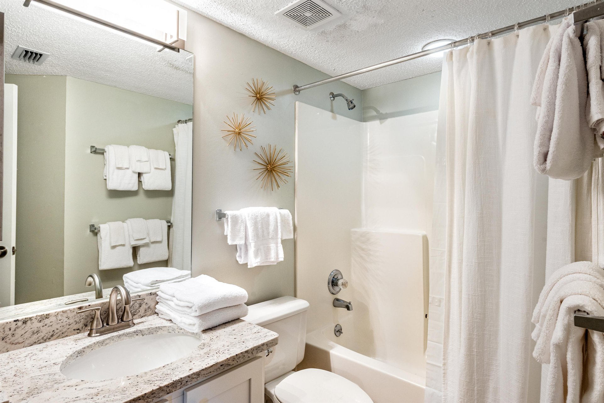 Pelican Pointe 804 20