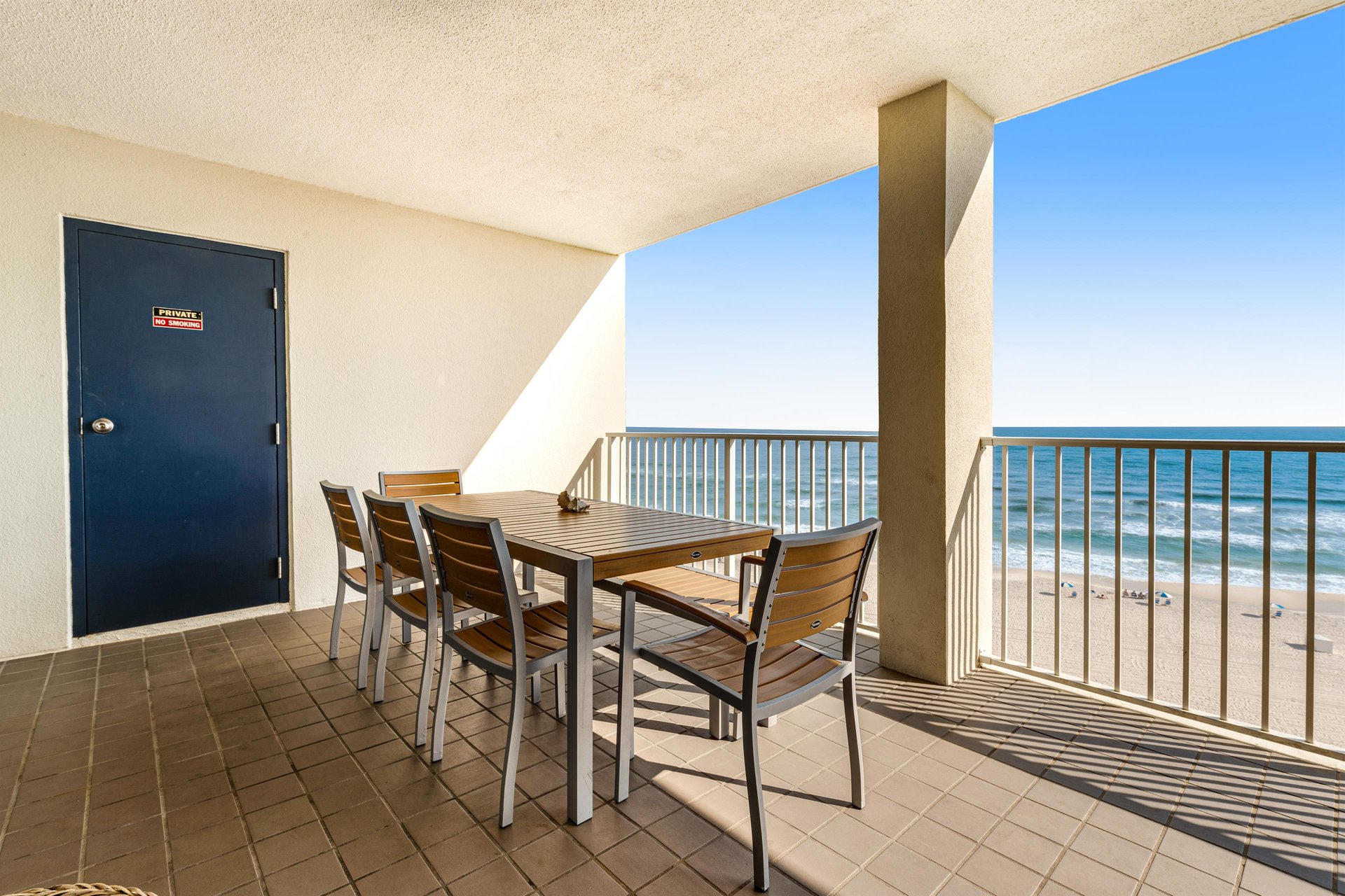 Pelican Pointe 804 27