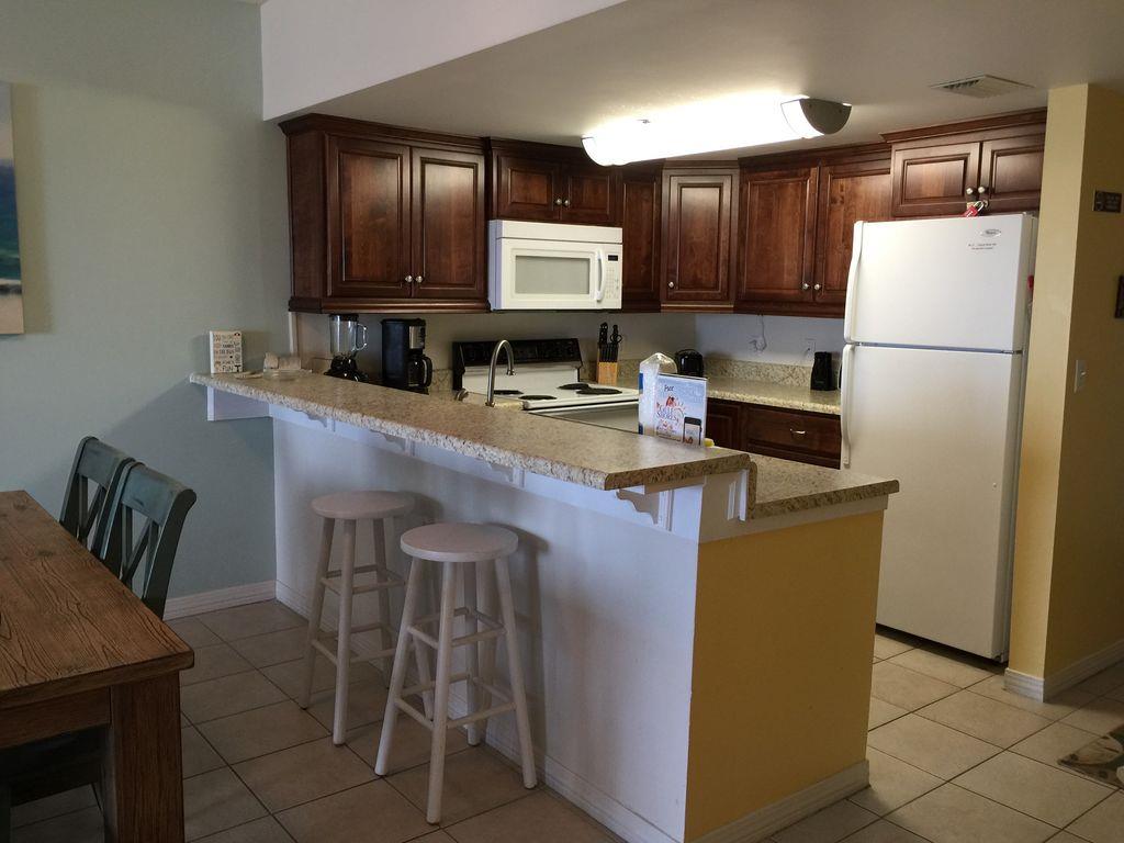 Tropical Winds 202 9