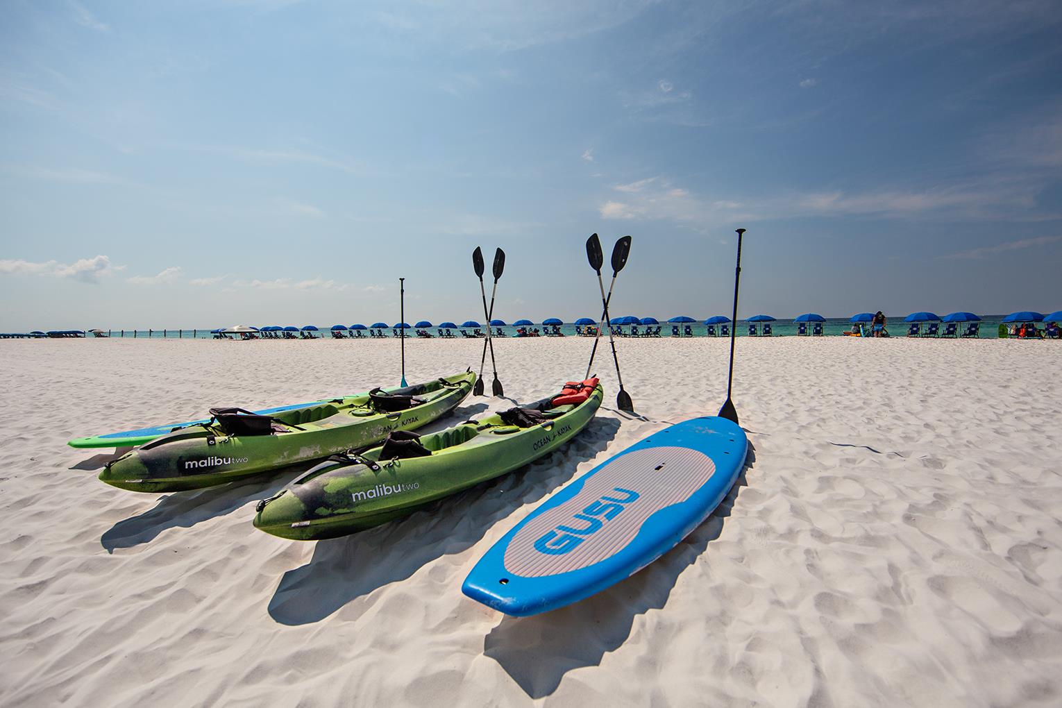 Holiday Surf  Racquet Club 624 31