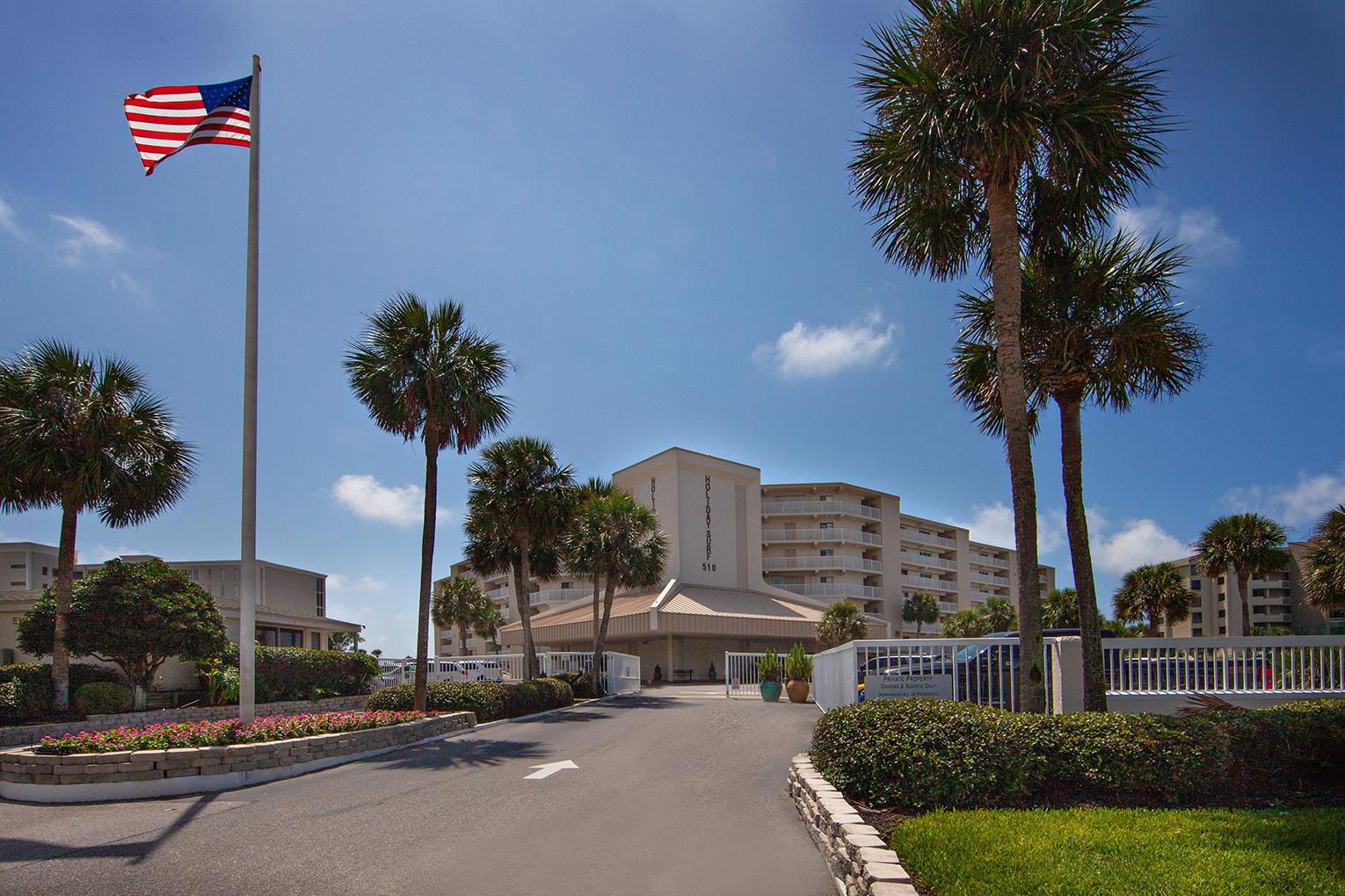 Holiday Surf  Racquet Club 624 37