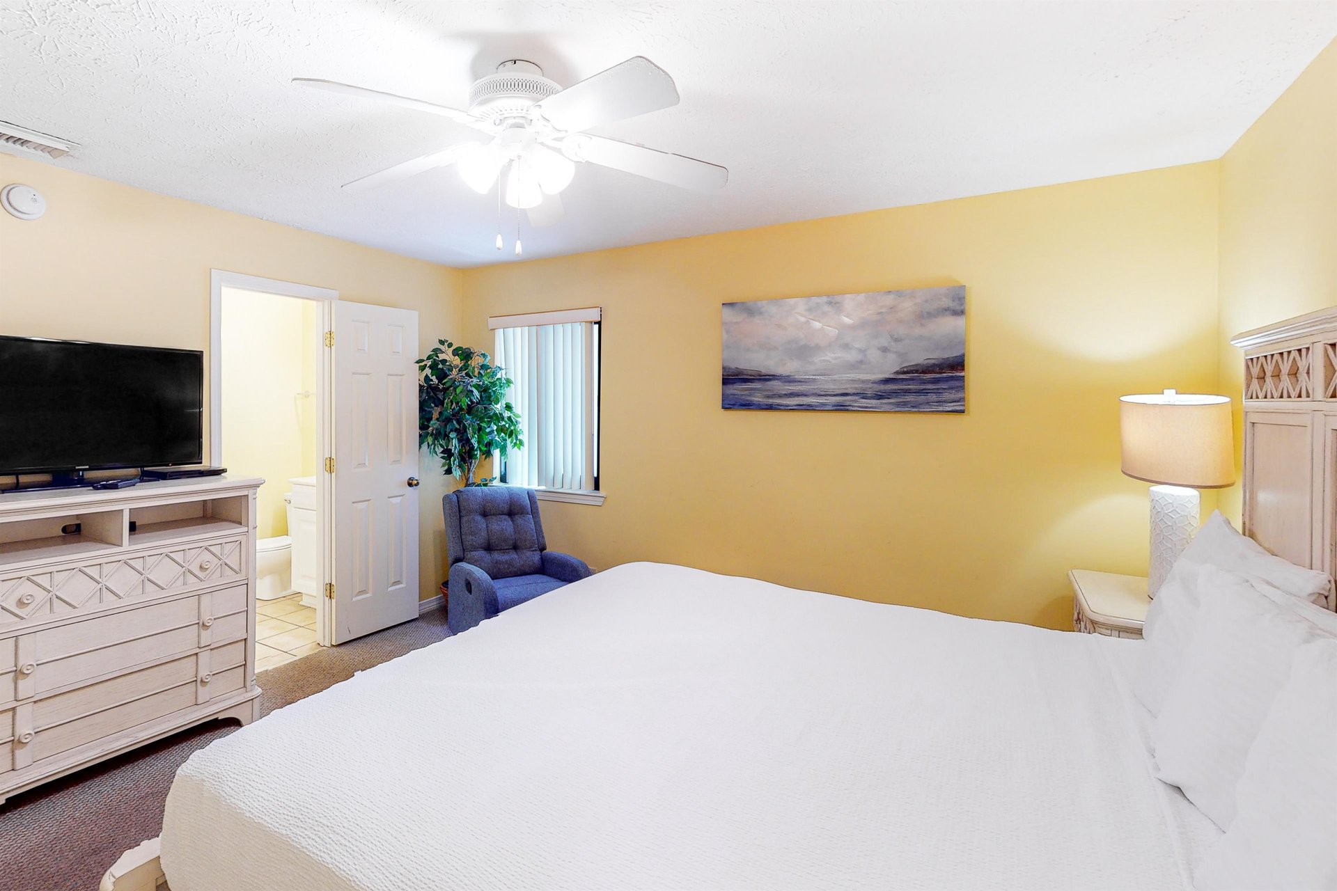 Crystal Villas B05 9