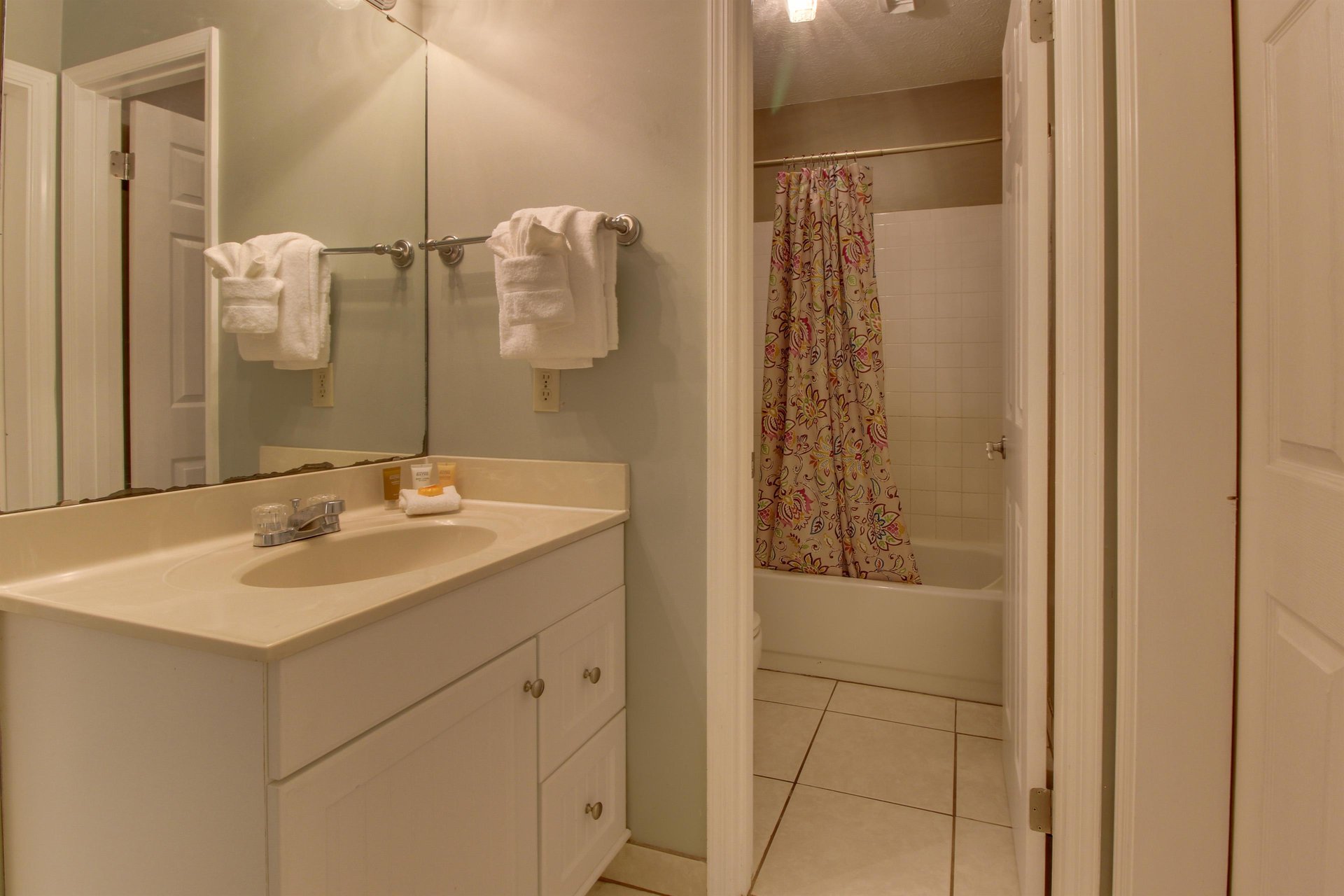 Crystal Villas B15 28