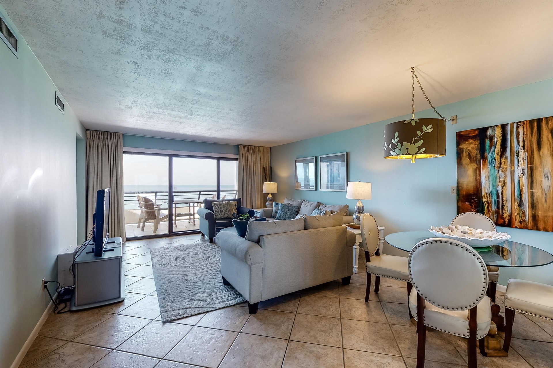 Emerald Towers 1204 8