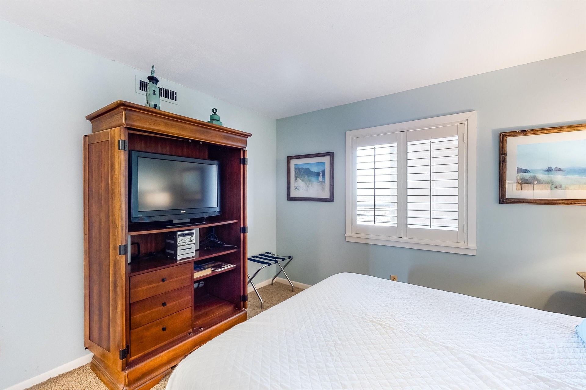 Emerald Towers 1204 12