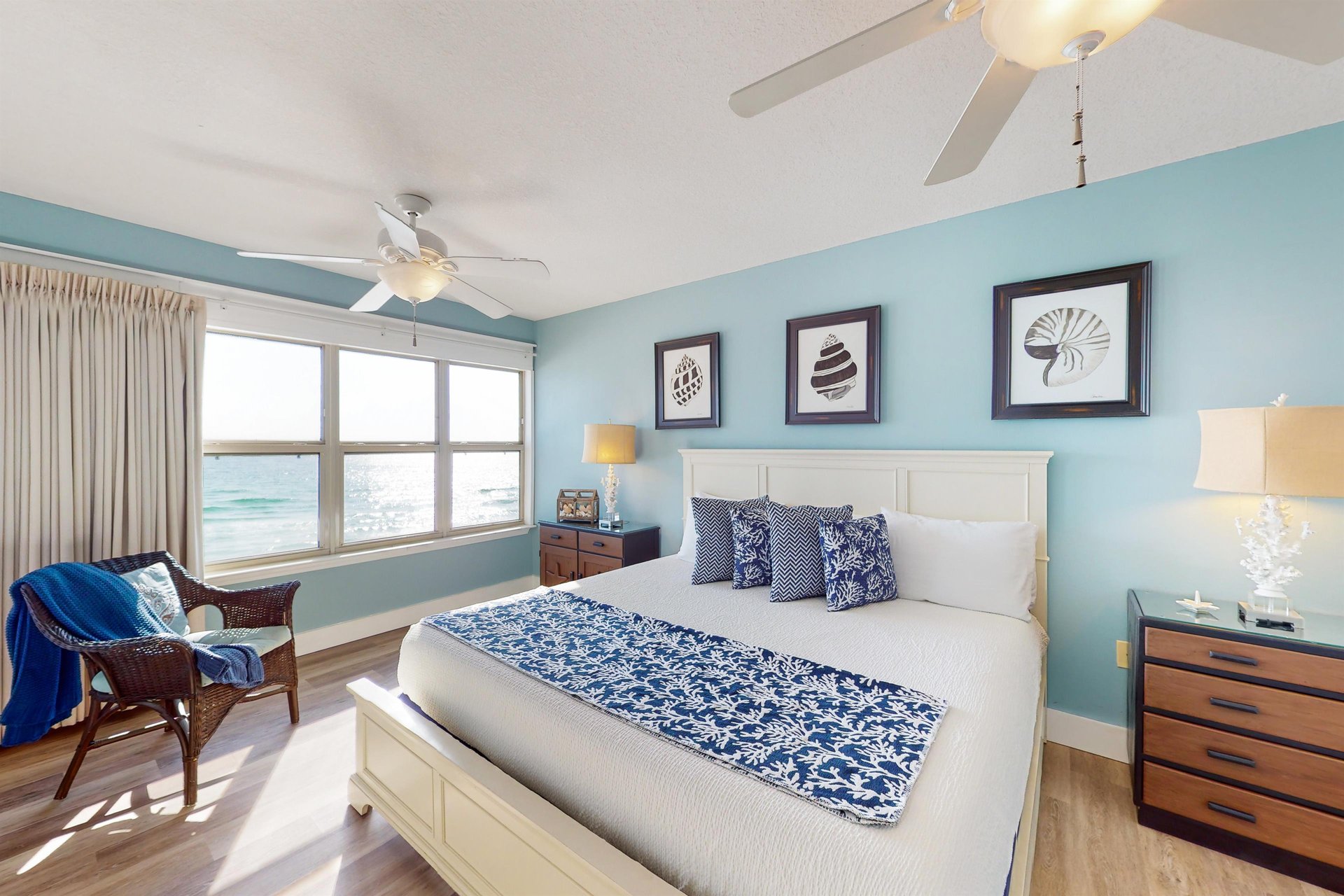 Emerald Towers West 4000 9