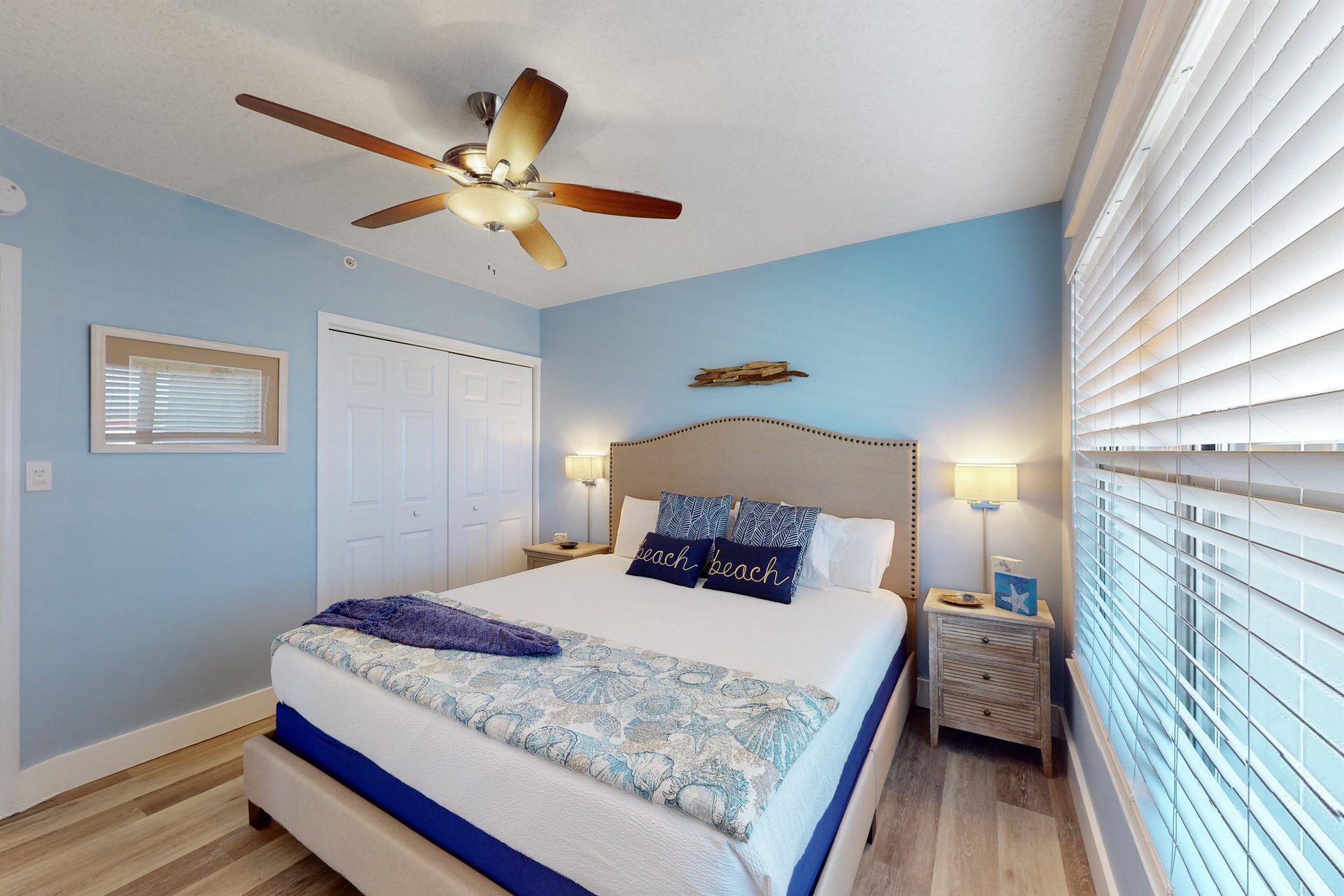 Emerald Towers West 4000 13