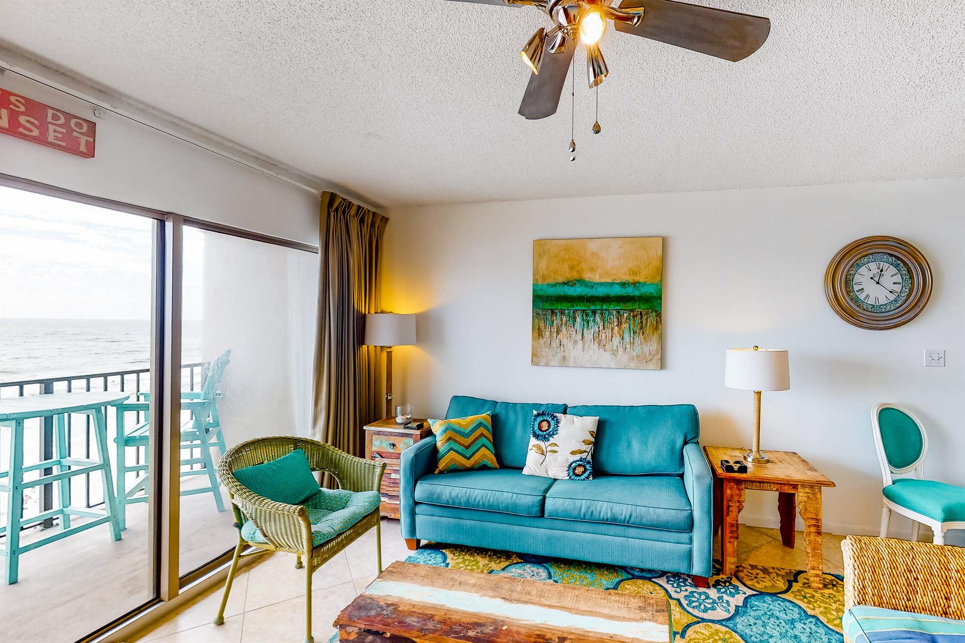 Emerald Towers West 4004 4