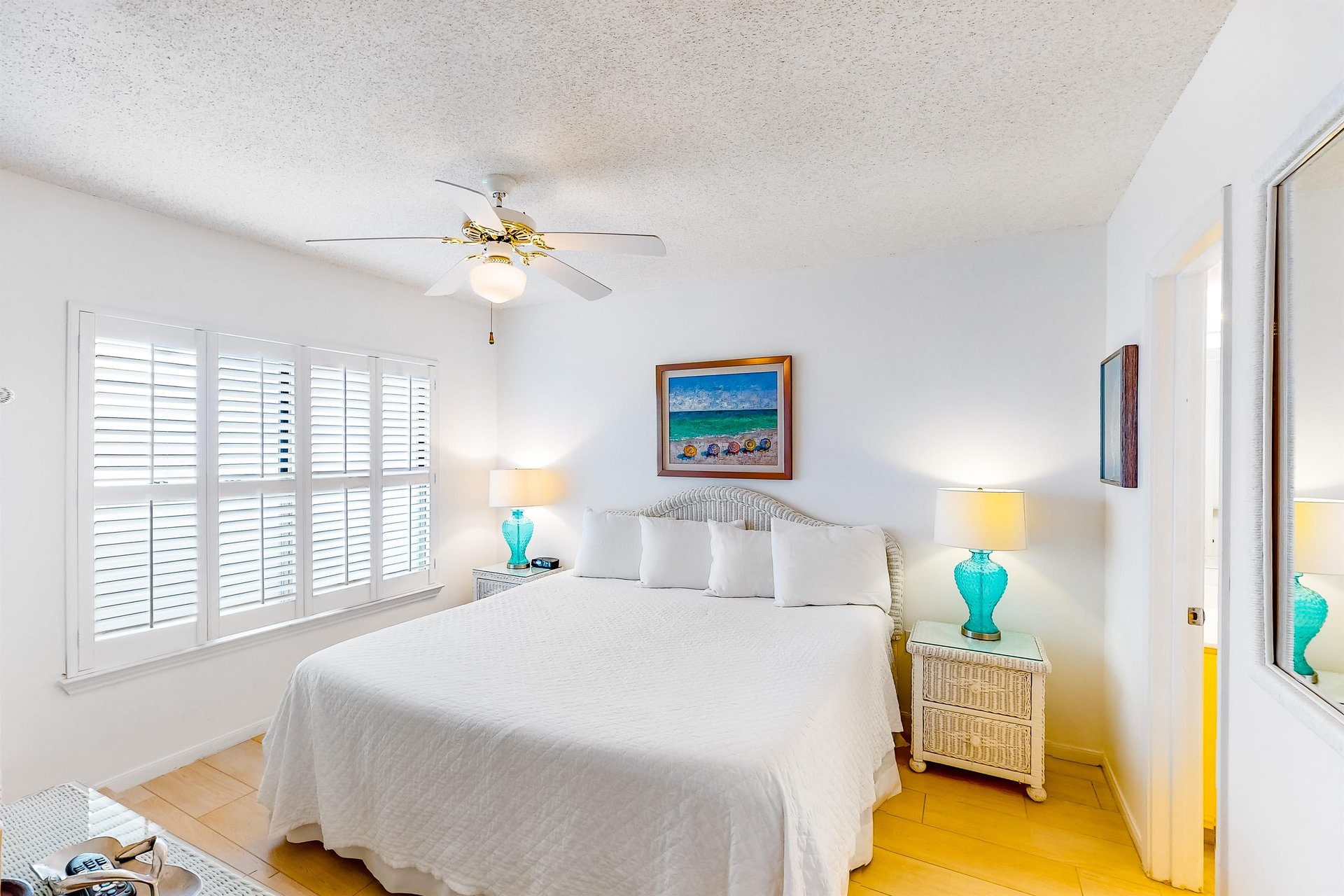 Emerald Towers West 4004 9