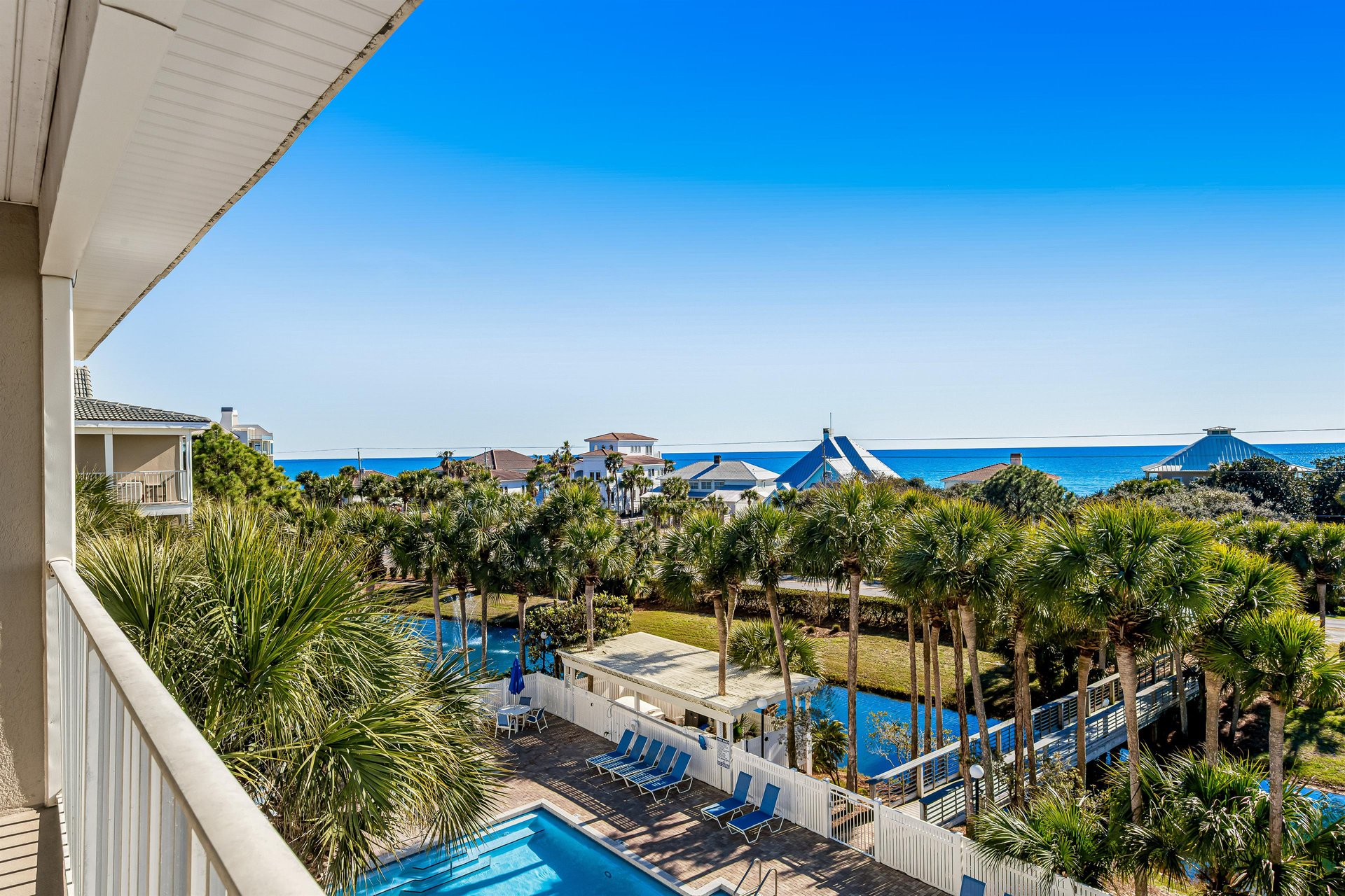 Gulf Place Caribbean 410 18