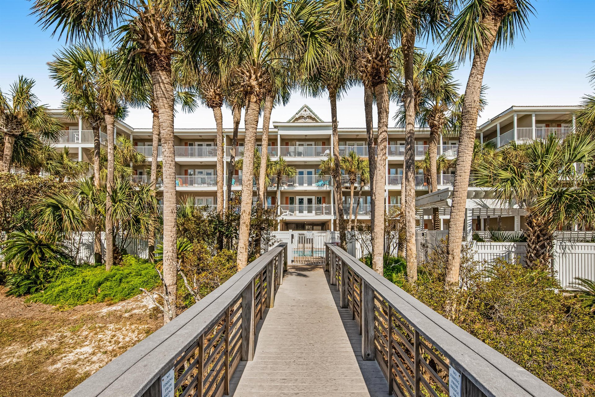 Gulf Place Caribbean 410 19