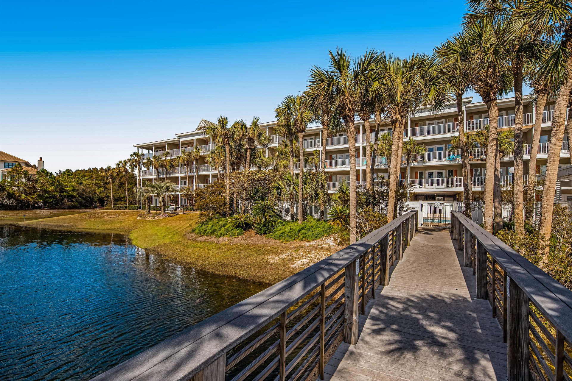 Gulf Place Caribbean 410 23