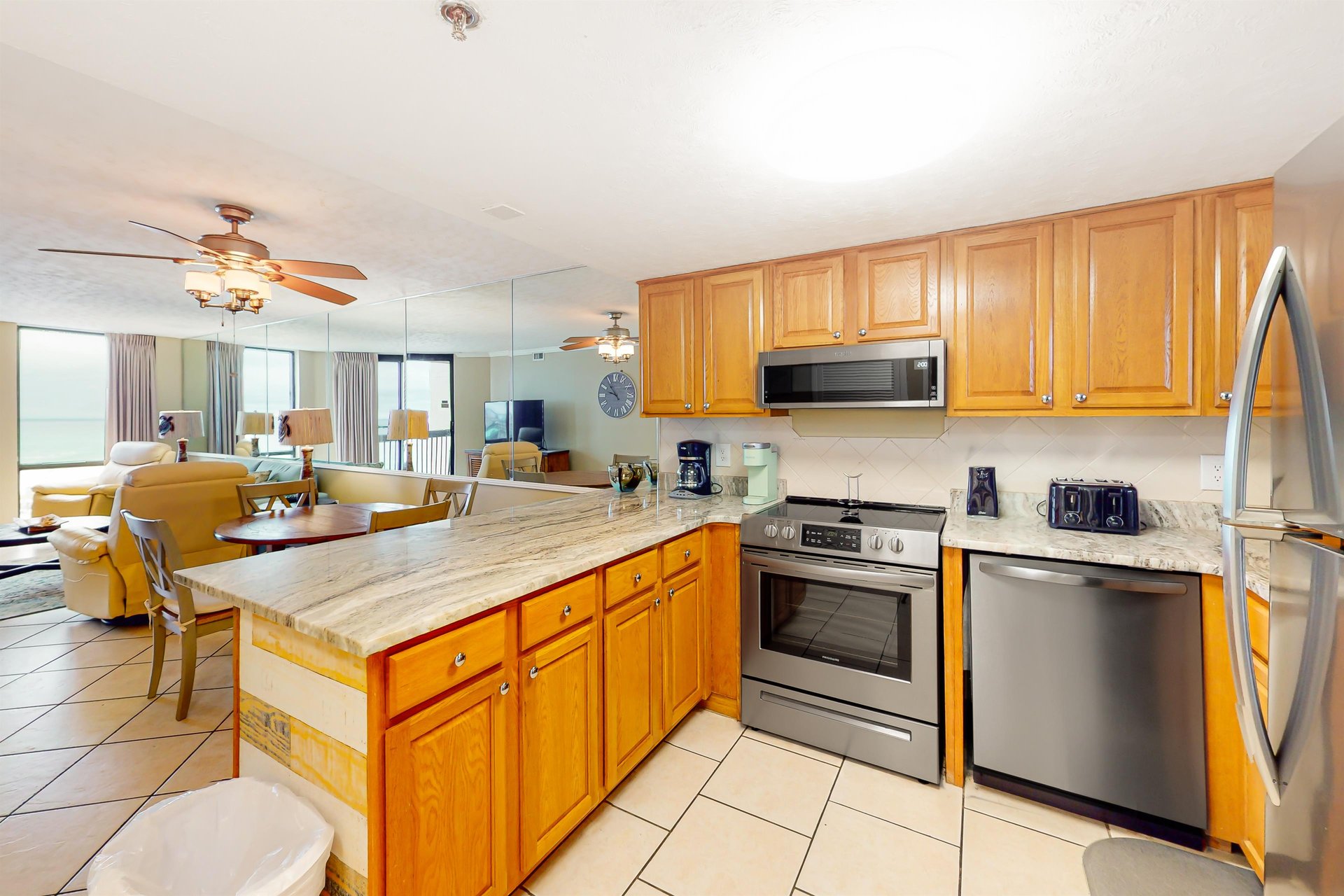 Sundestin Beach Resort 1016 7