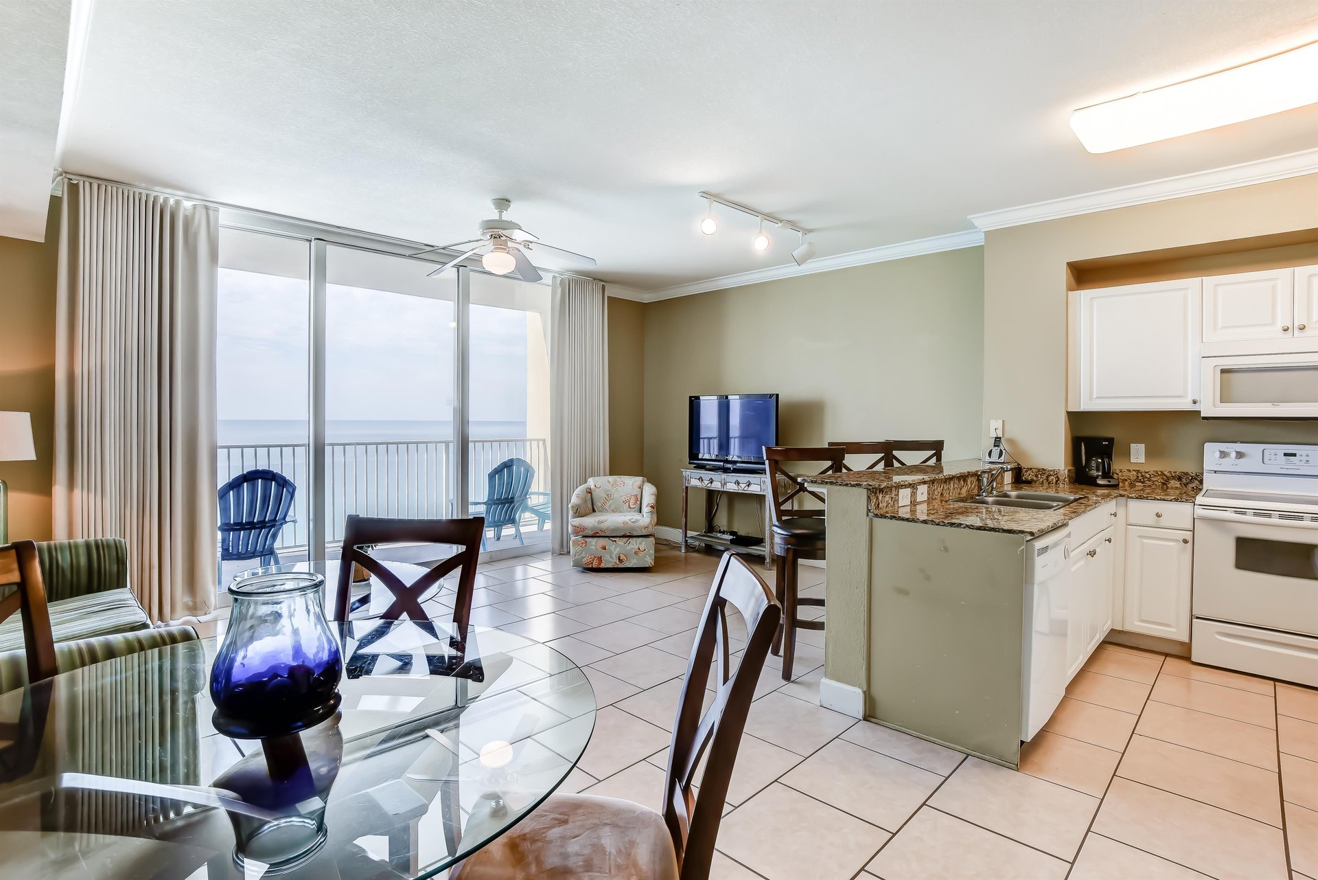 Tidewater Beach Resort 1111 6