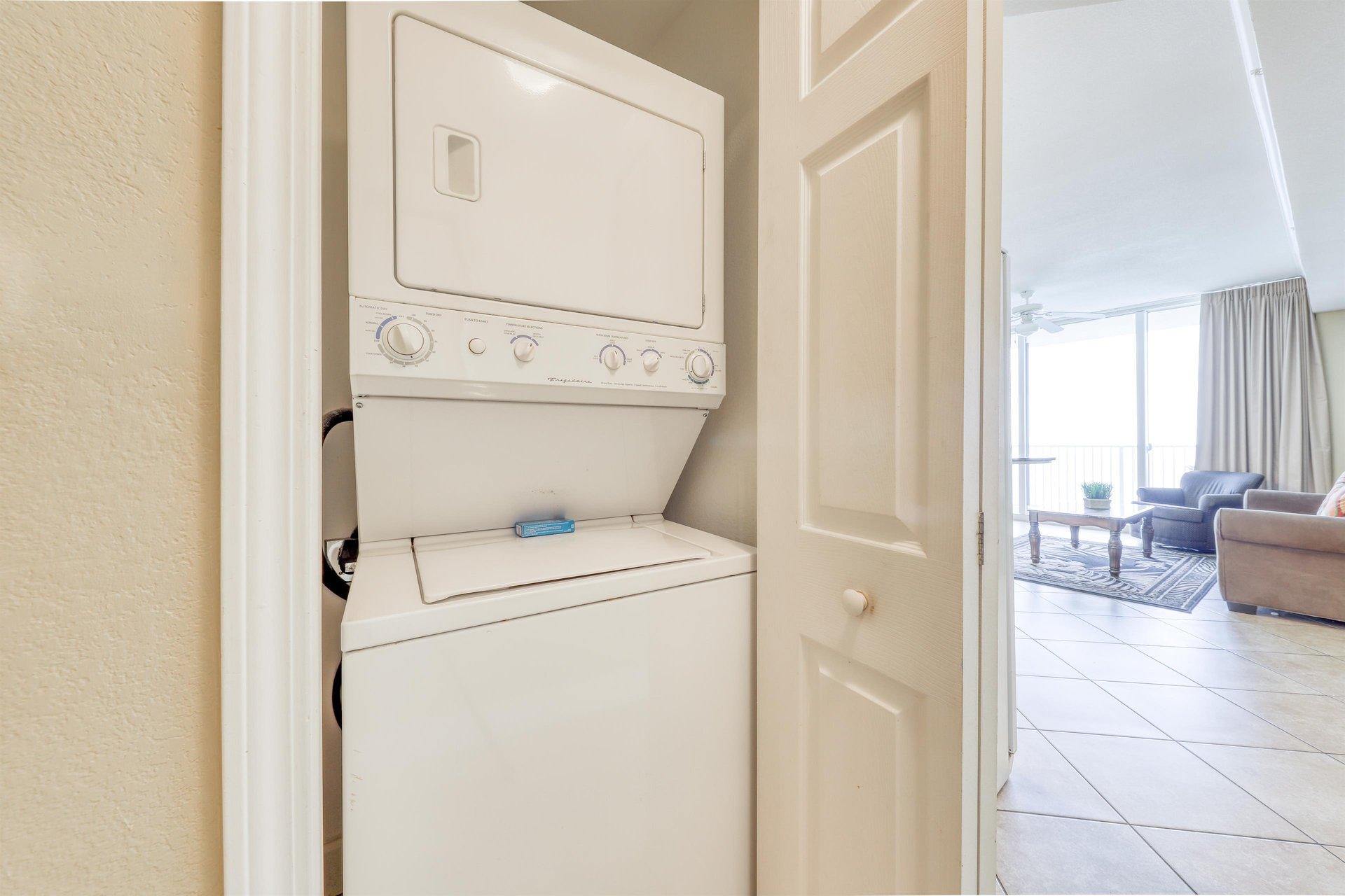 Tidewater Beach Resort 1916 15