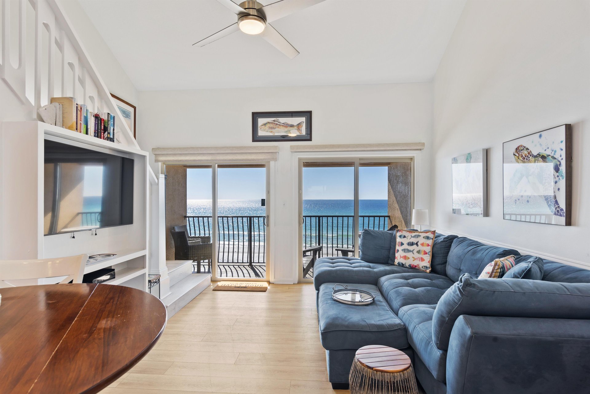 Coral Reef Club 44 1