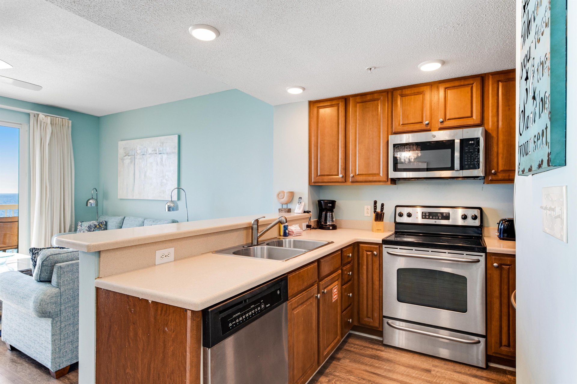 Seychelles Beach Resort 1606 10