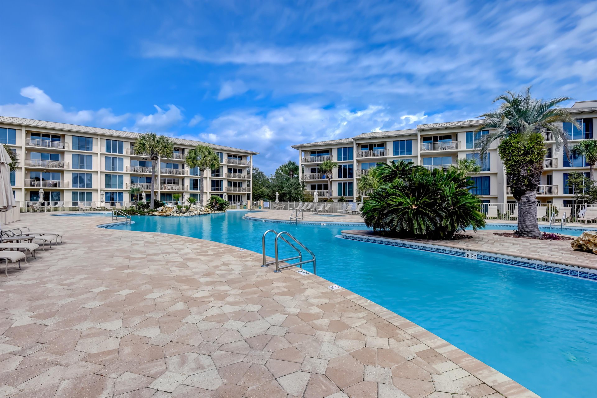 High Pointe W44  Gulf Front Condo 27