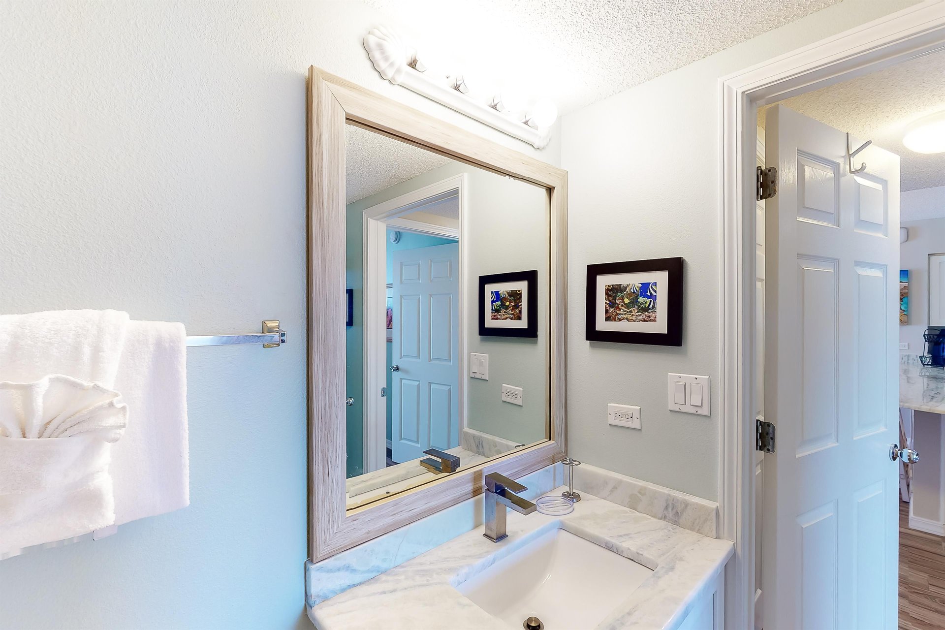 Island Princess 714 17