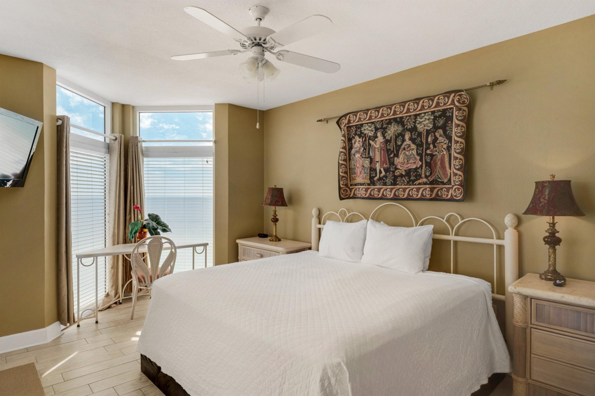 Jade East Towers 1120 10