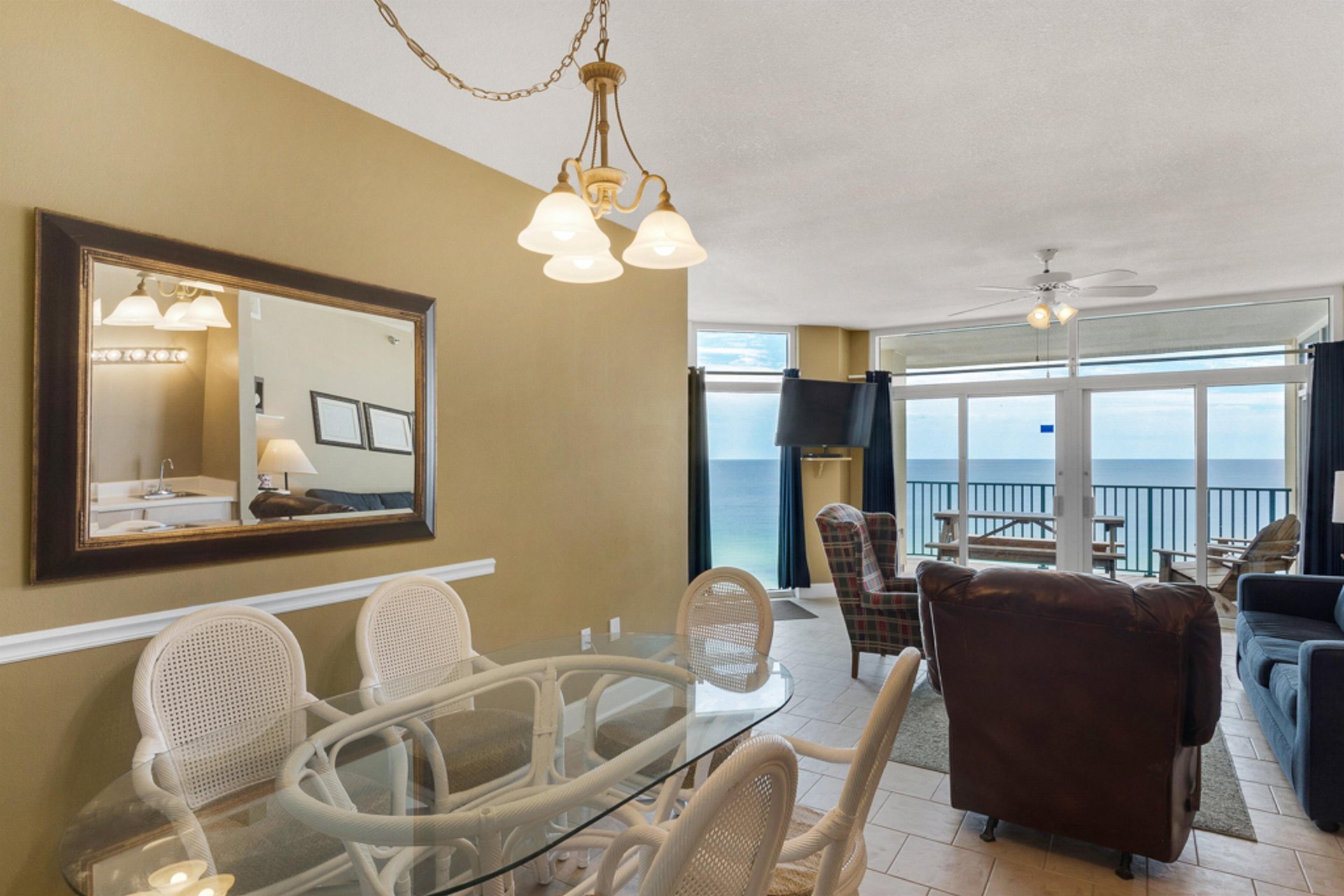 Jade East Towers 1120 17