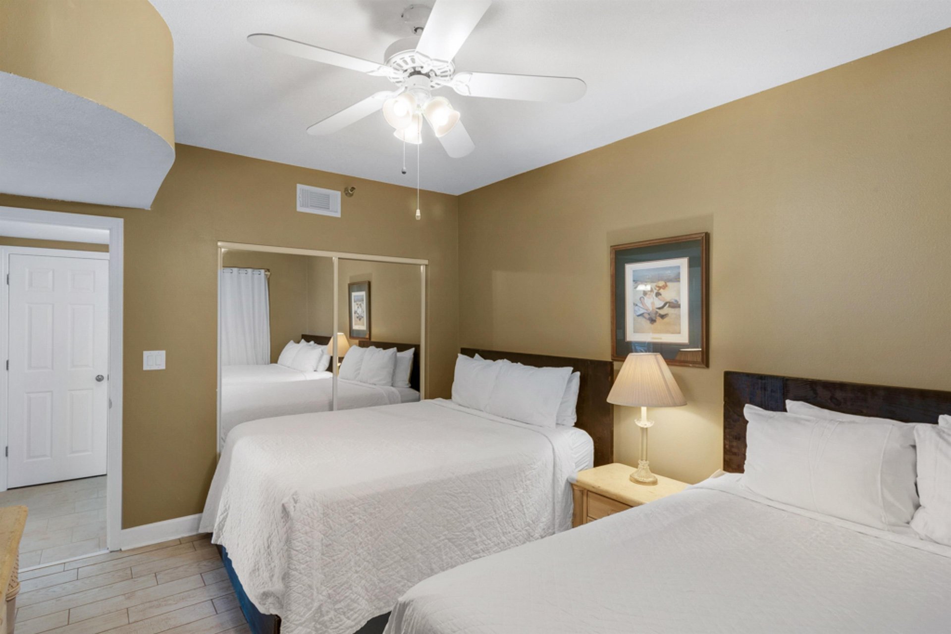 Jade East Towers 1120 25